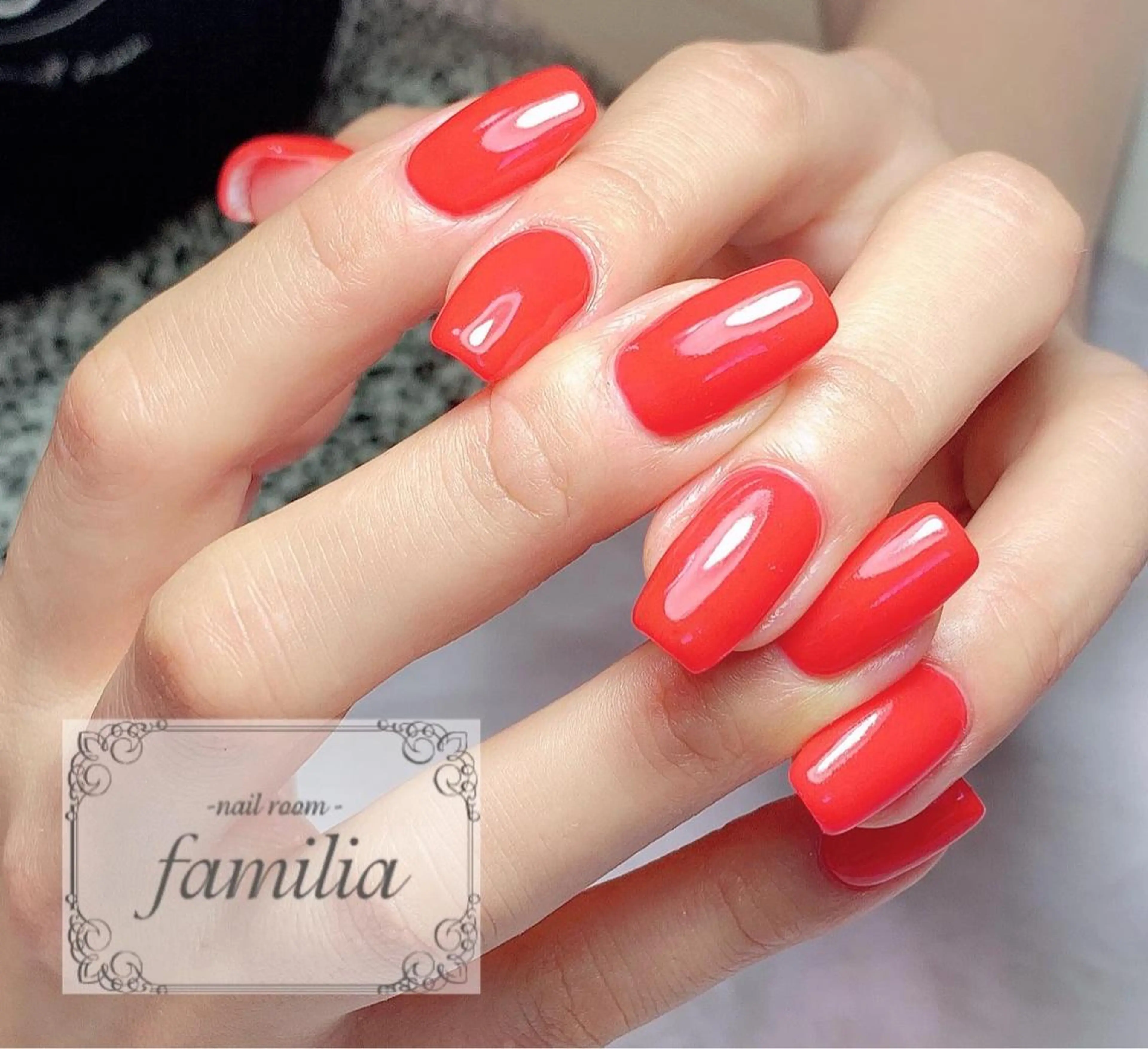 ネイル ハンドネイル -nailroom- familiaのネイルデザイン