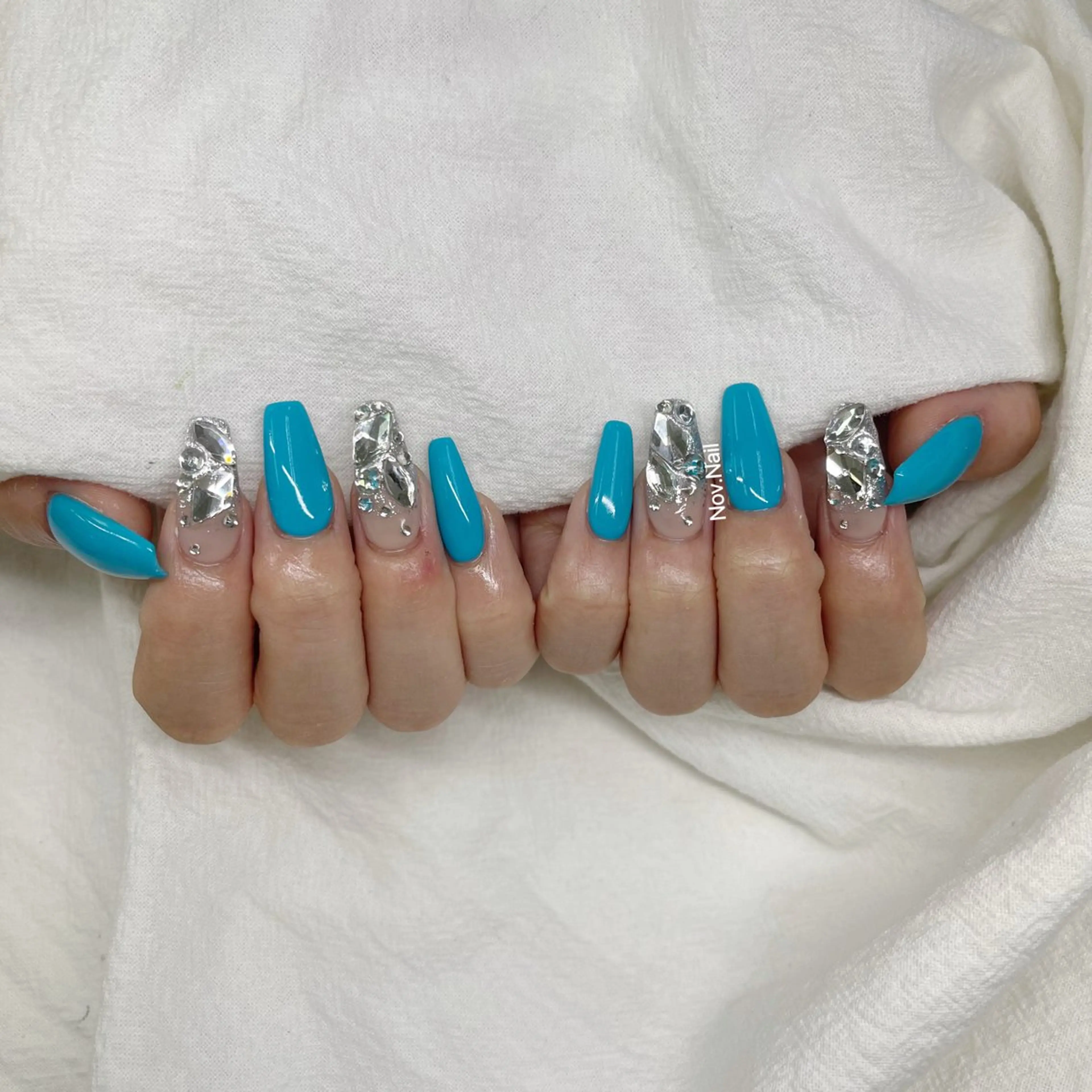 ネイル Nov. ネイルサロンのネイルデザイン