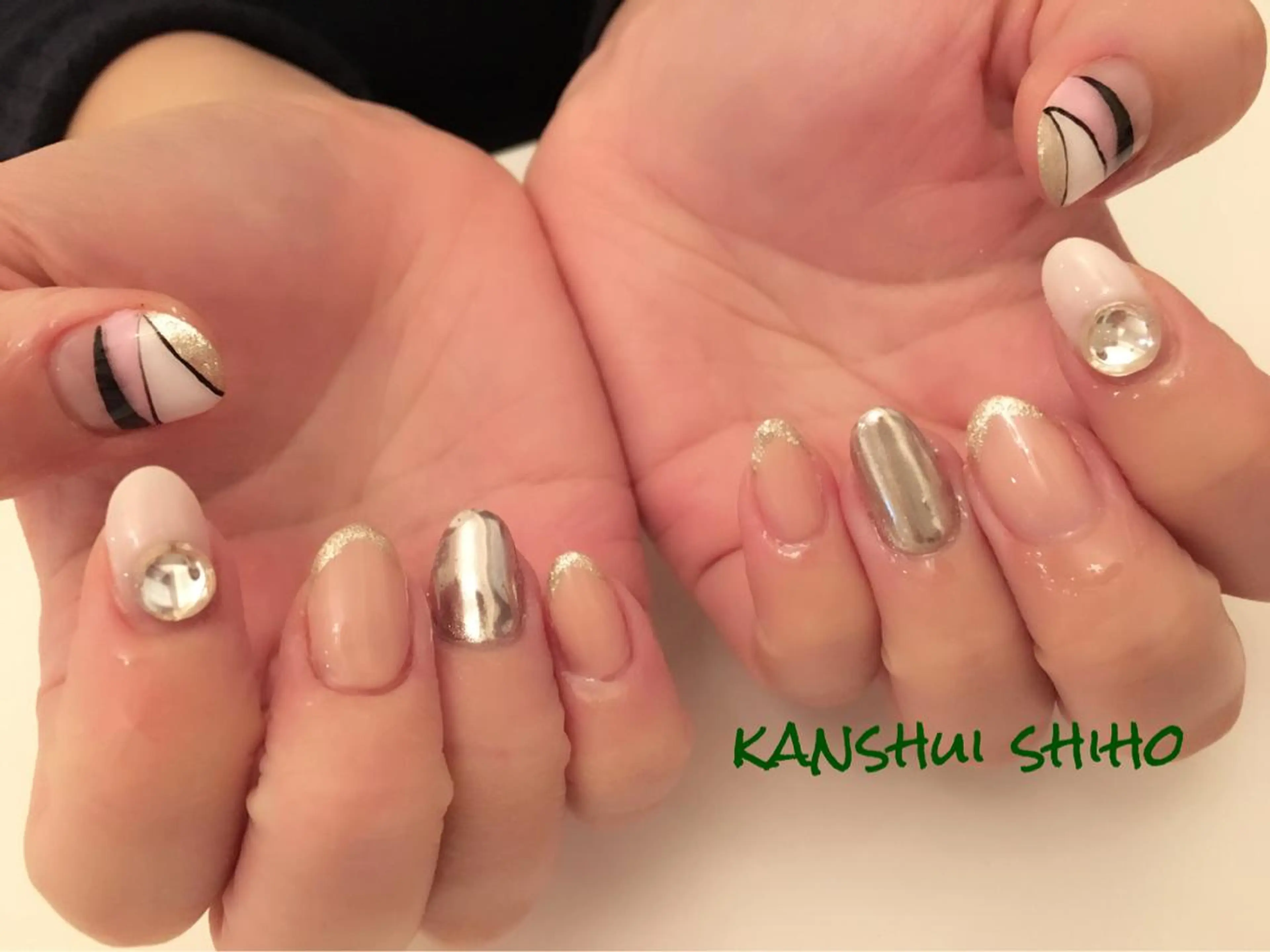 ネイル Elio所属・Elio 国泰寺のネイルデザイン
