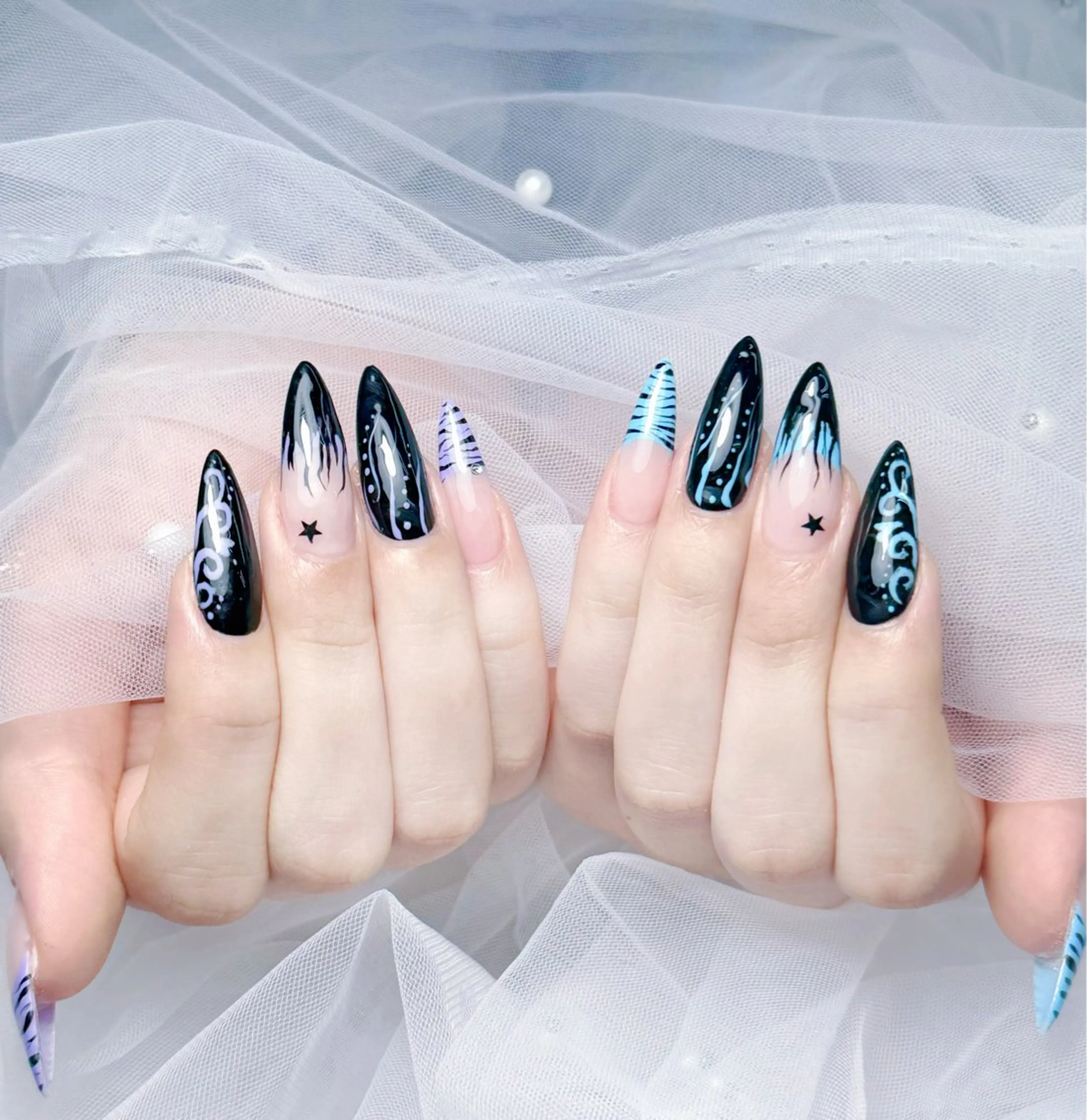 ネイル ハンドネイル ハンドケア いちご chan novaのネイルデザイン