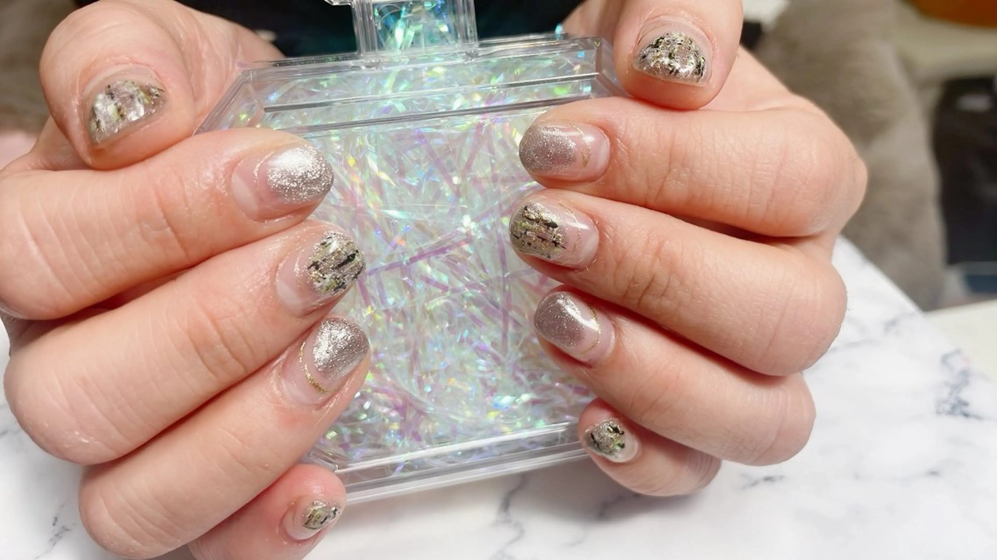 ネイル ハンドネイル 三原 麻佑のネイルデザイン