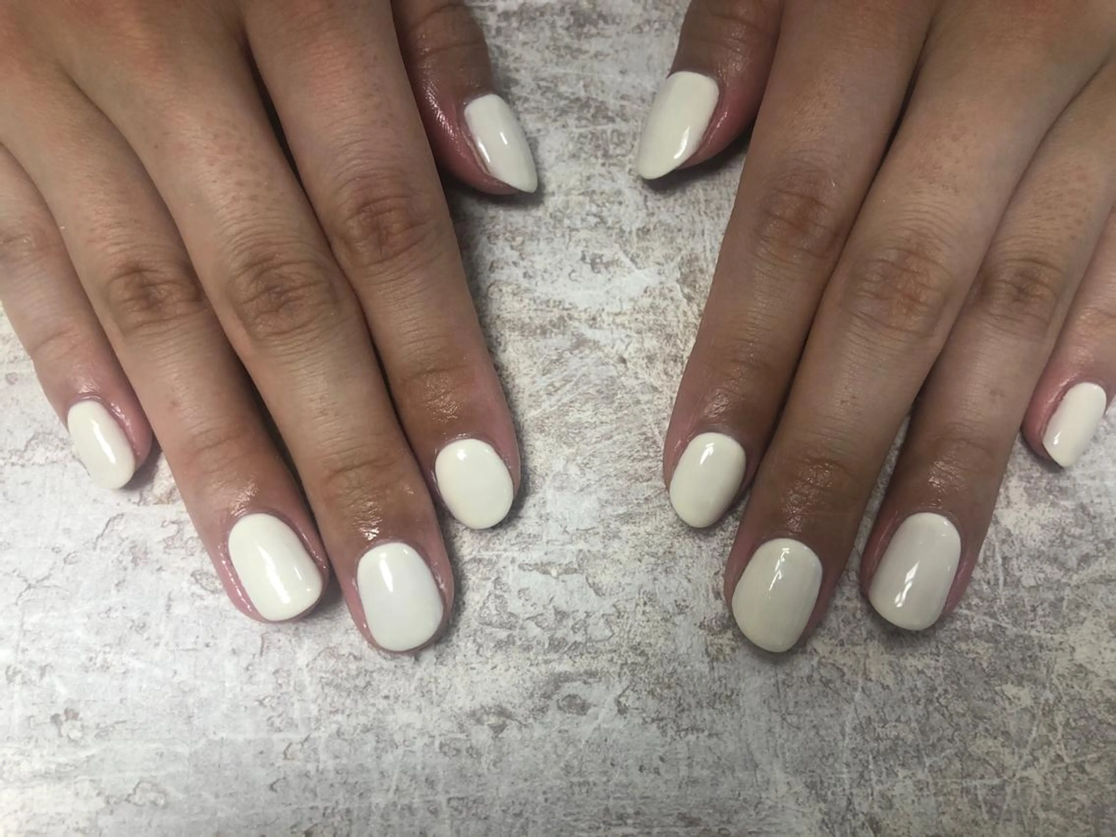 ネイル ワンカラーネイル ホワイト ハンドネイル Mogu nail 二子玉川のネイルデザイン