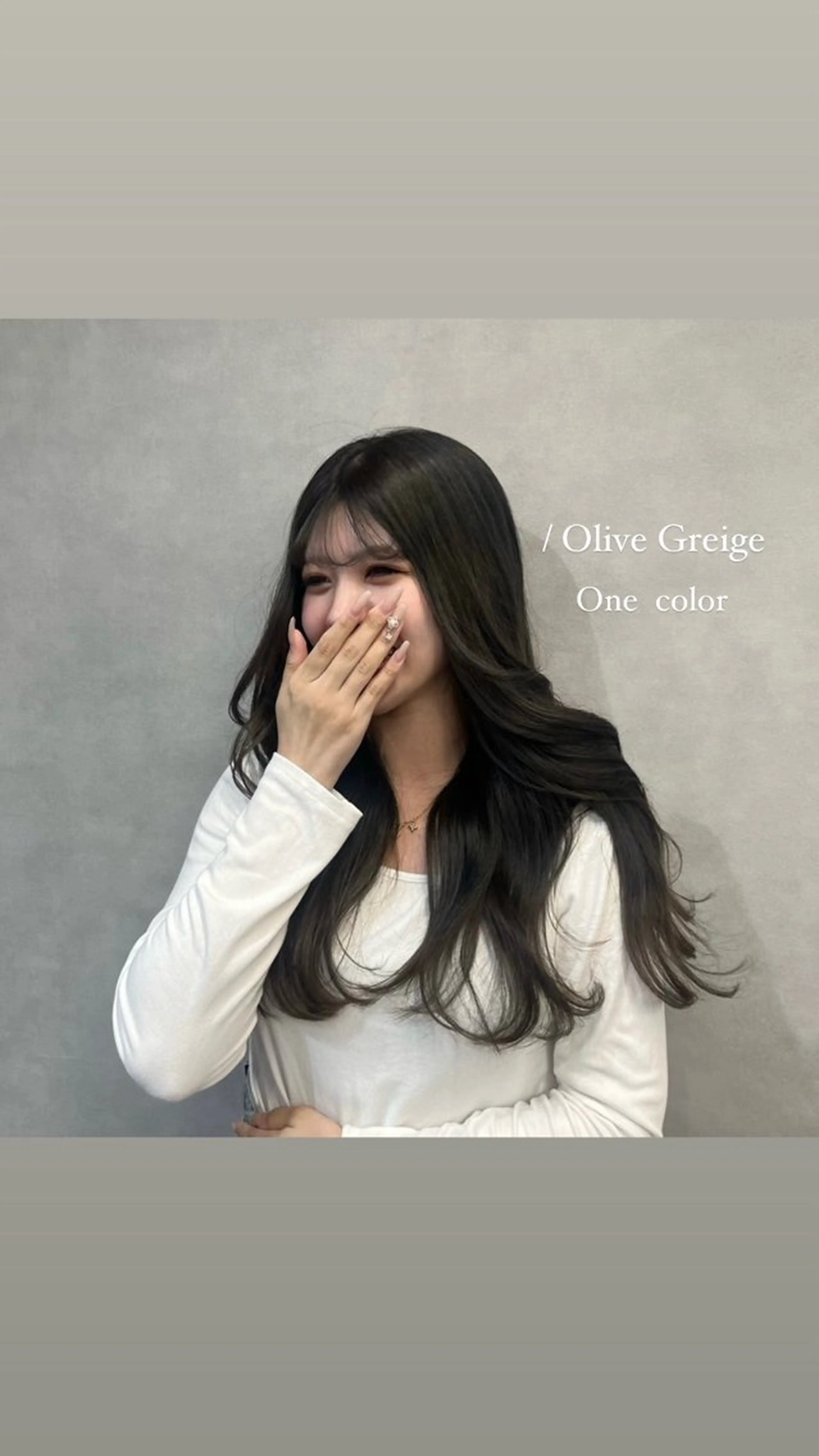 ロング Mirai/ 艶カラー/暖色カラーのヘアスタイル