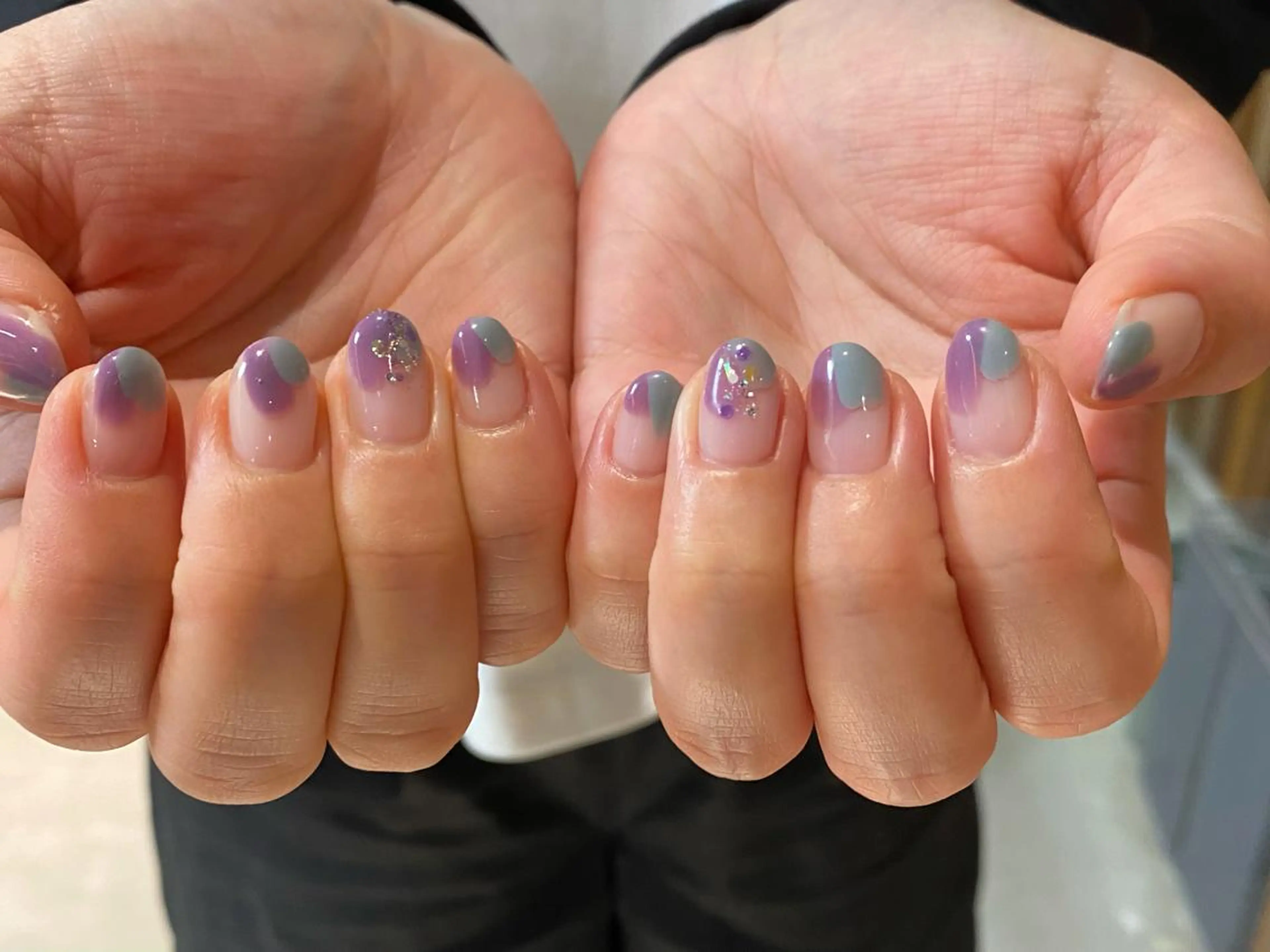 ネイル アートネイル ニュアンスネイル sugihara yuiのネイルデザイン