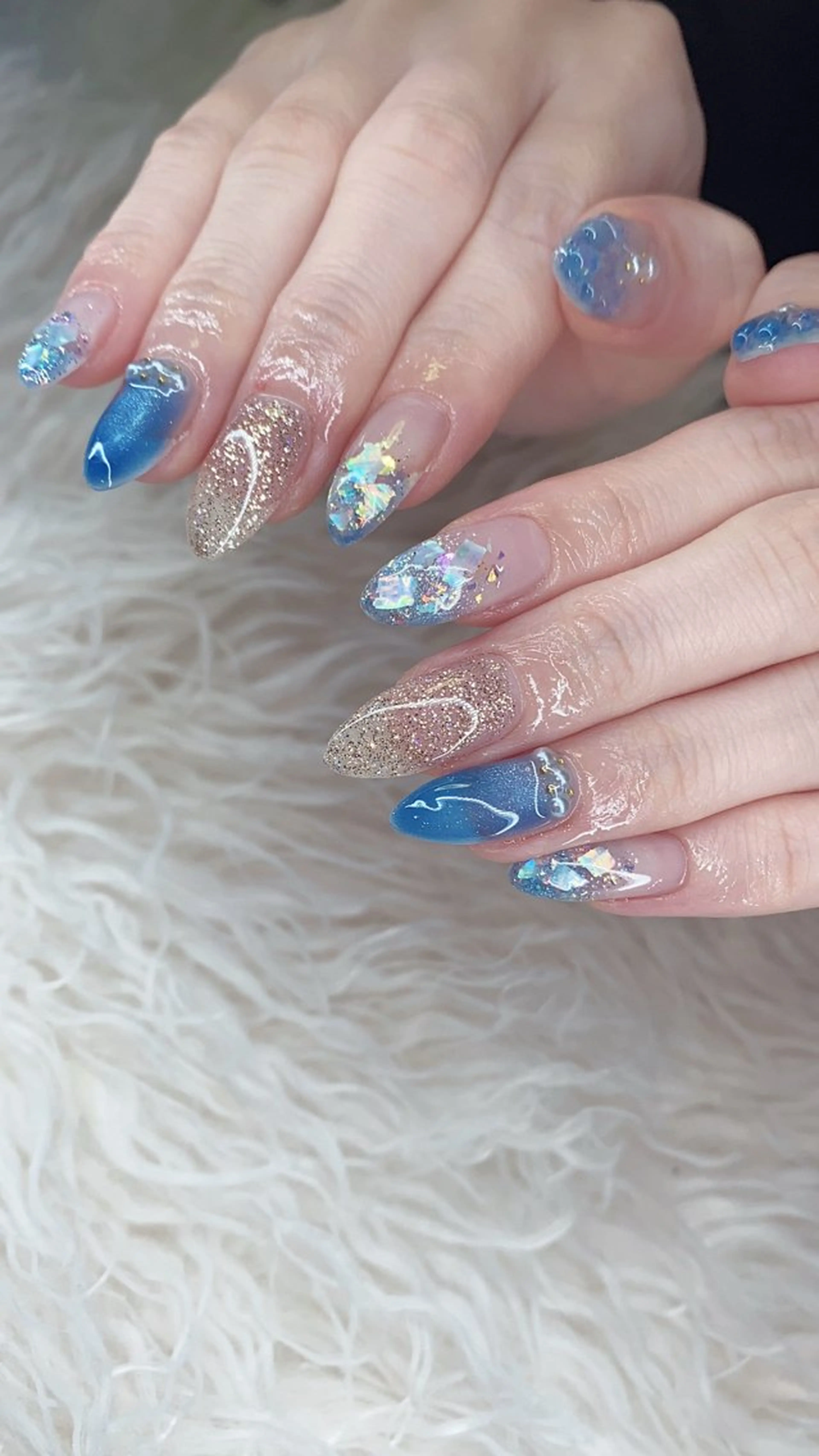 ネイル ハンドネイル n o q r m. n a c h iのネイルデザイン