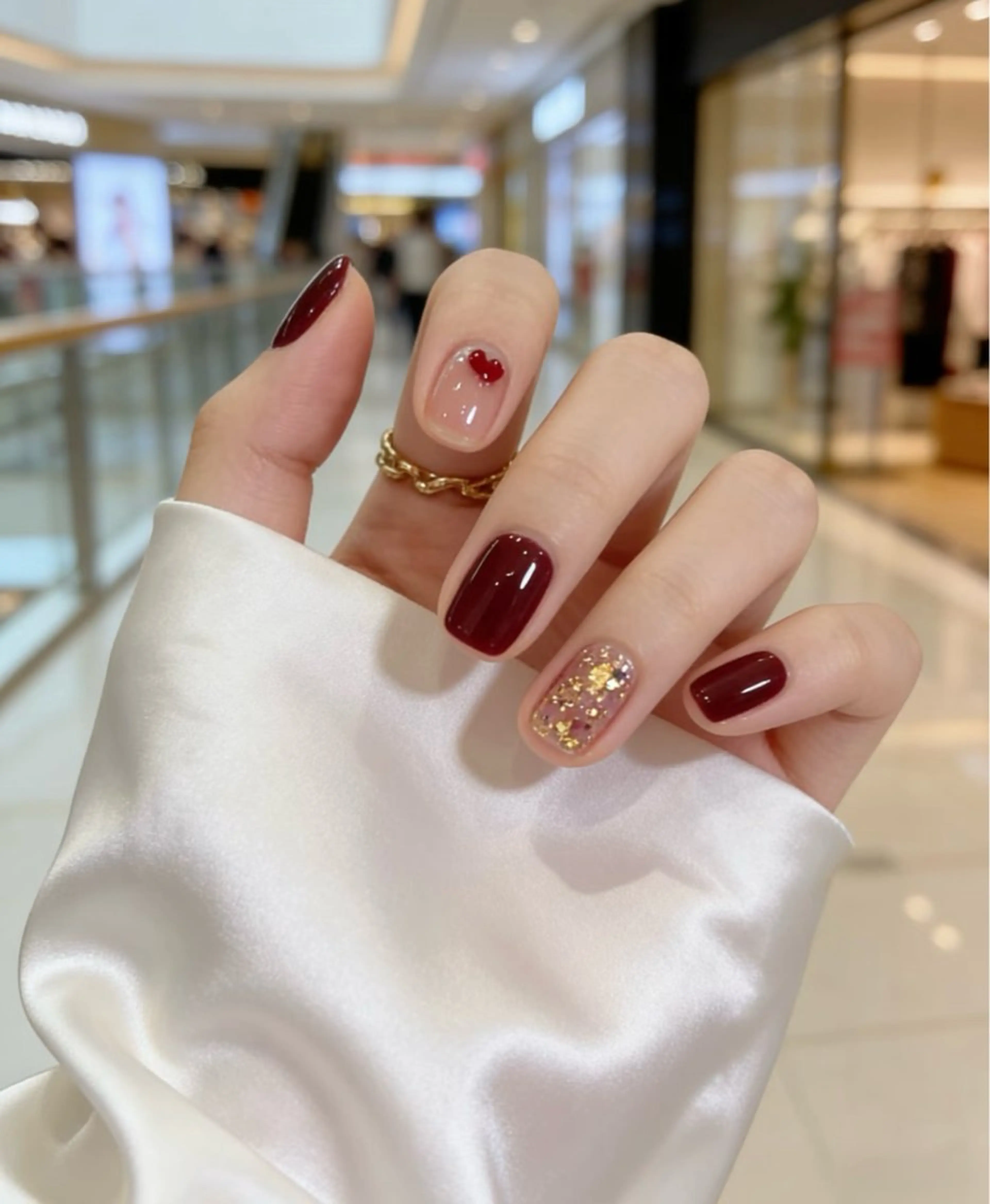 ネイル ハンドネイル ジュリ ネイルのネイルデザイン