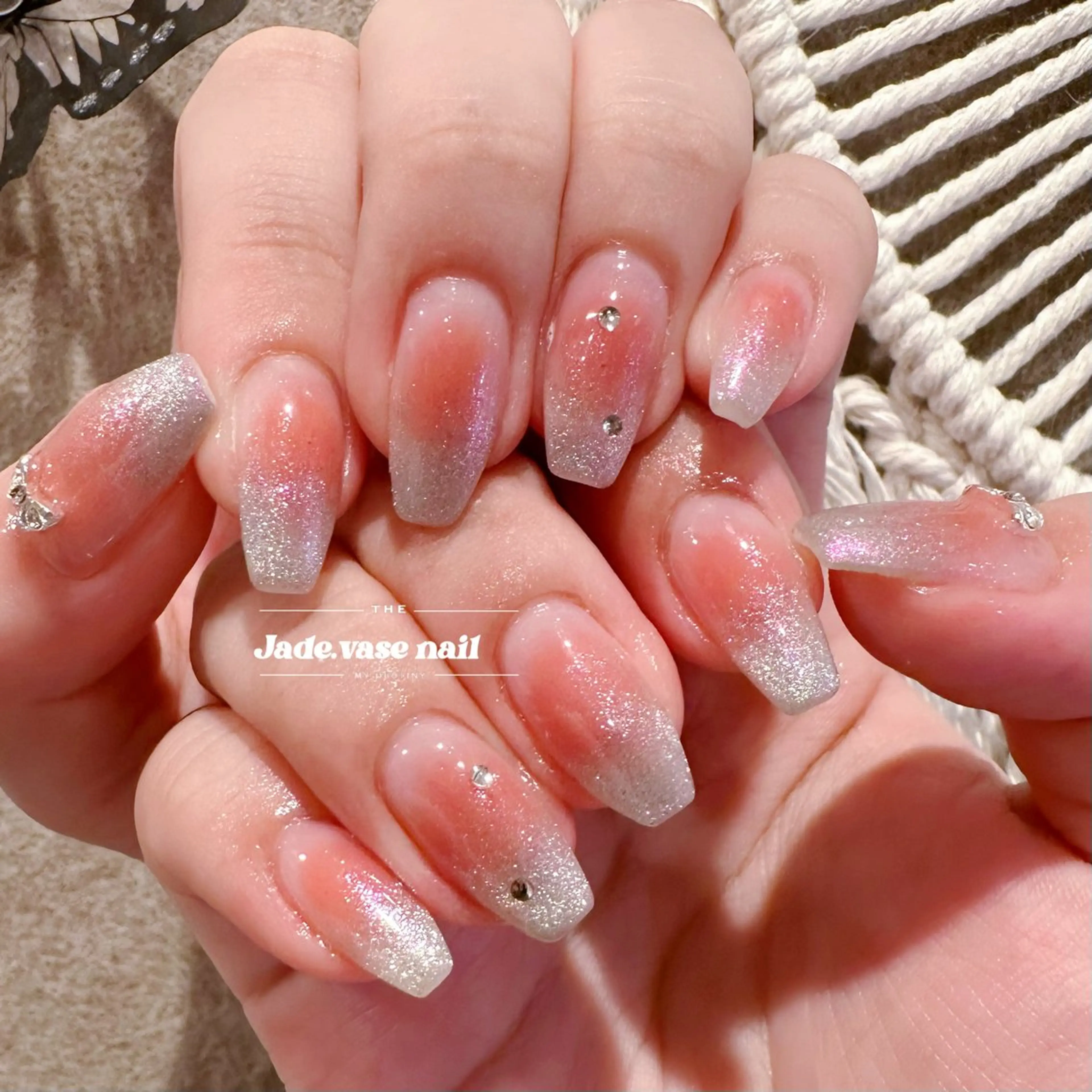 ネイル も りのネイルデザイン