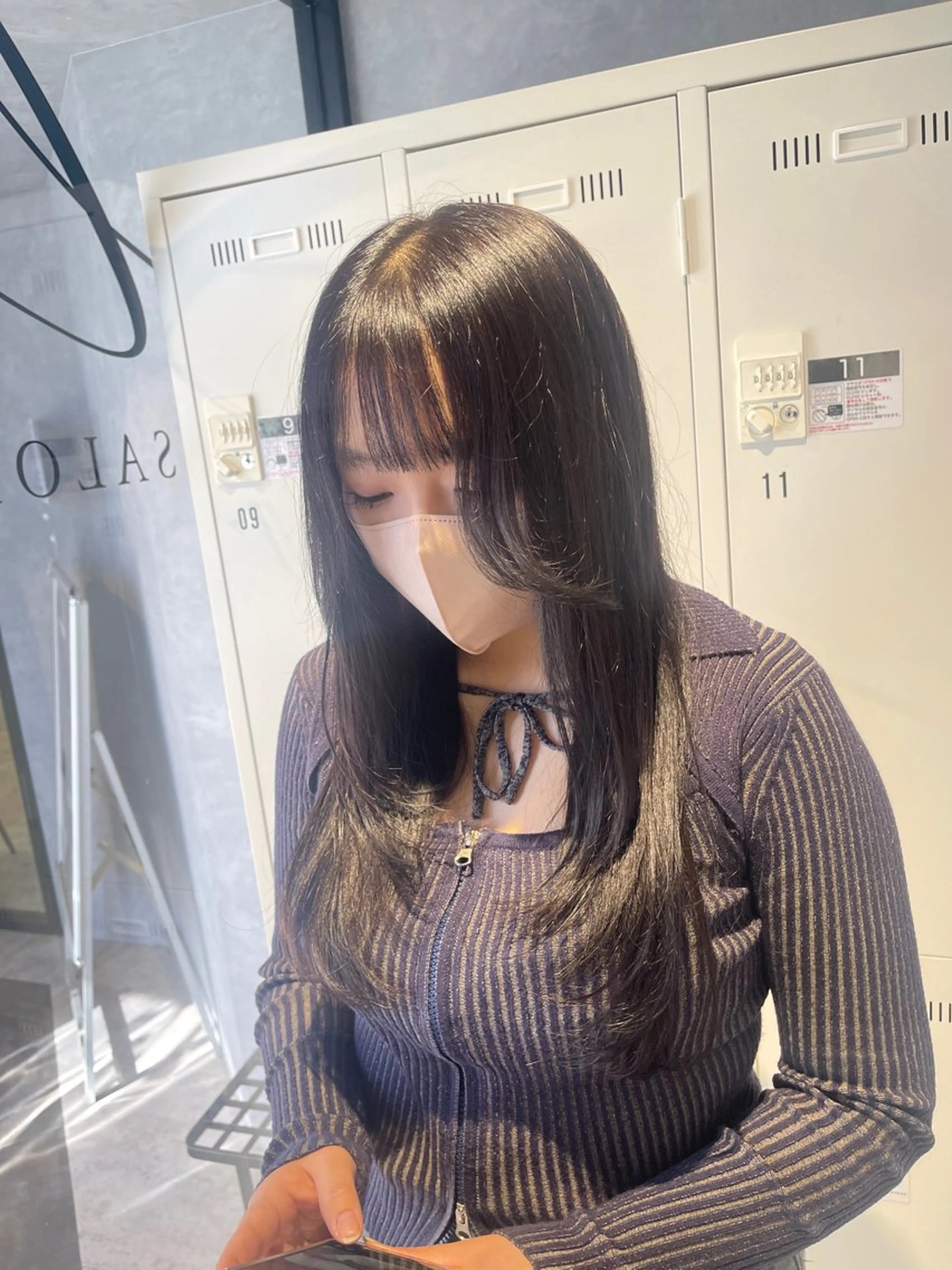 ロング カラー ブリーチ ケアブリーチ カット ヘアカラー トリートメント オフホワイトアンドなんば所属・福西 洋斗のヘアスタイル