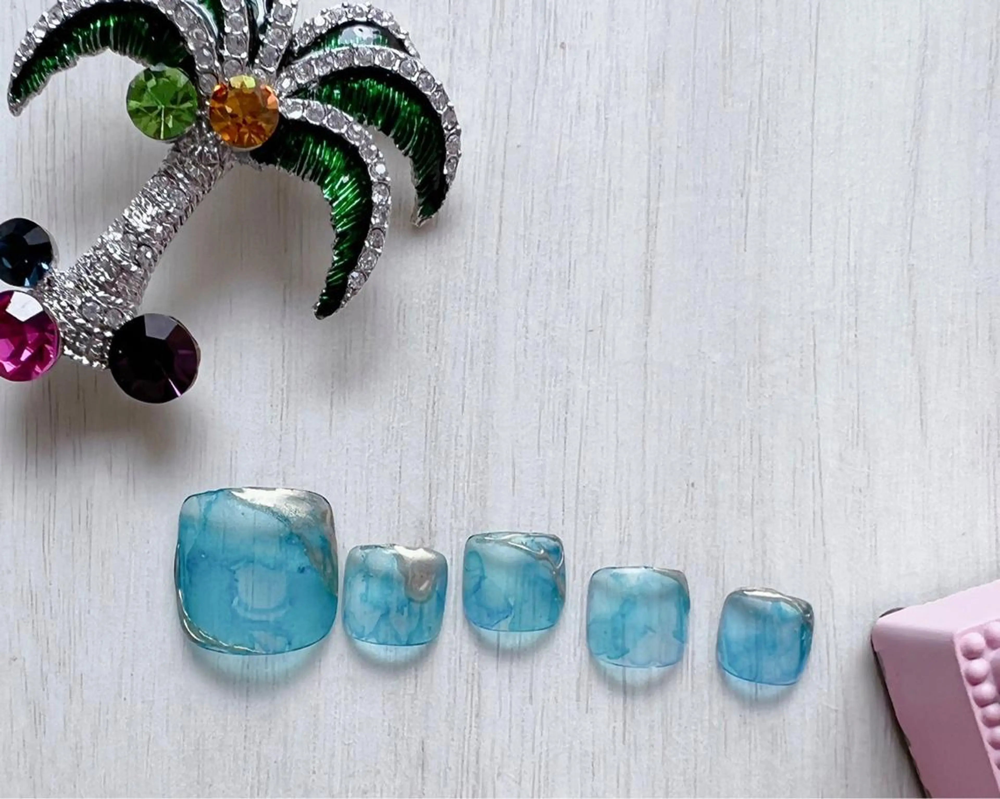 ネイル フットネイル トップネイリスト Ribbon立川店のネイルデザイン