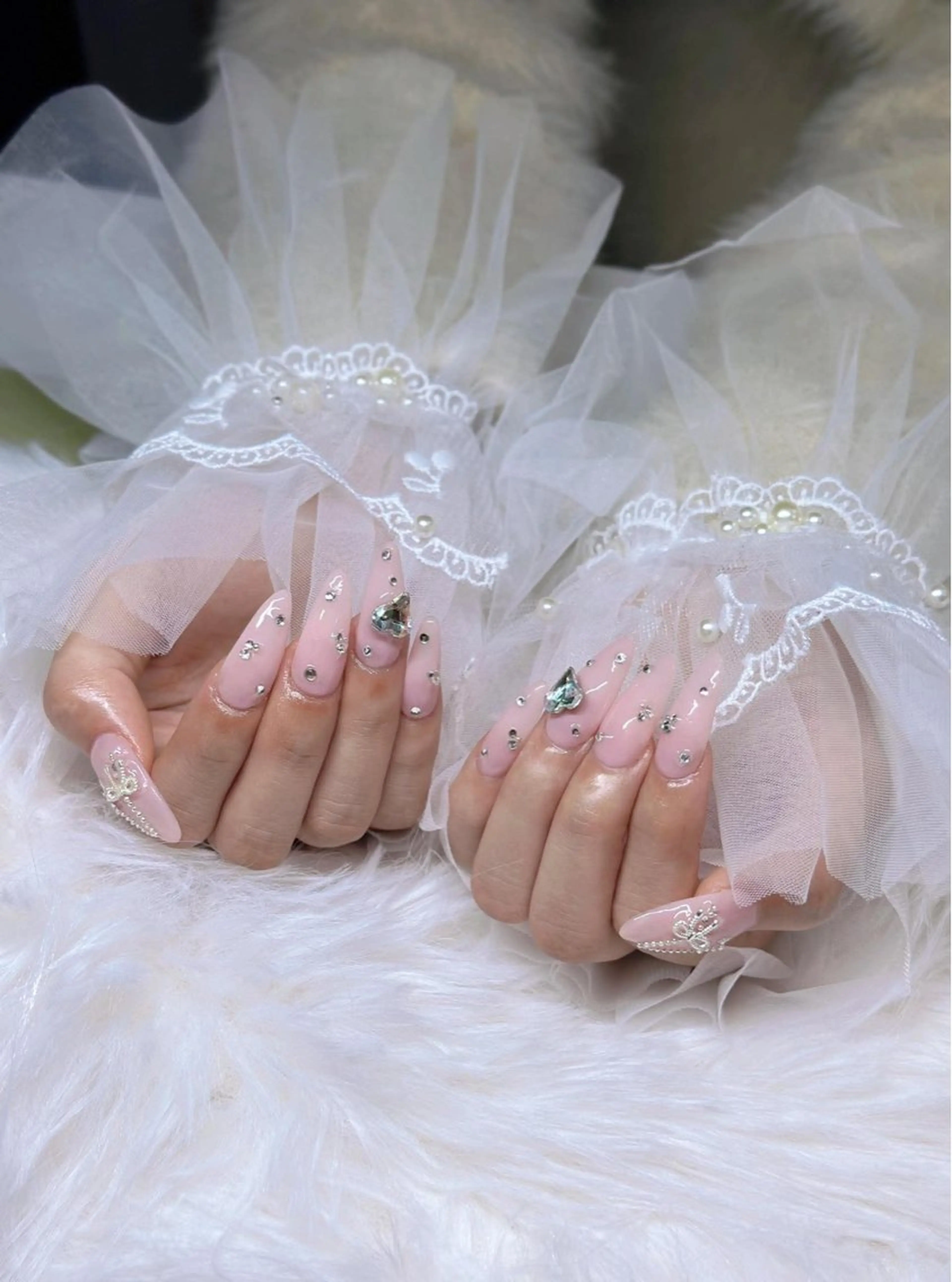 ネイル ジェルネイル シンプルネイル ストーンネイル ハンドネイル ゆり ちゃんのネイルデザイン