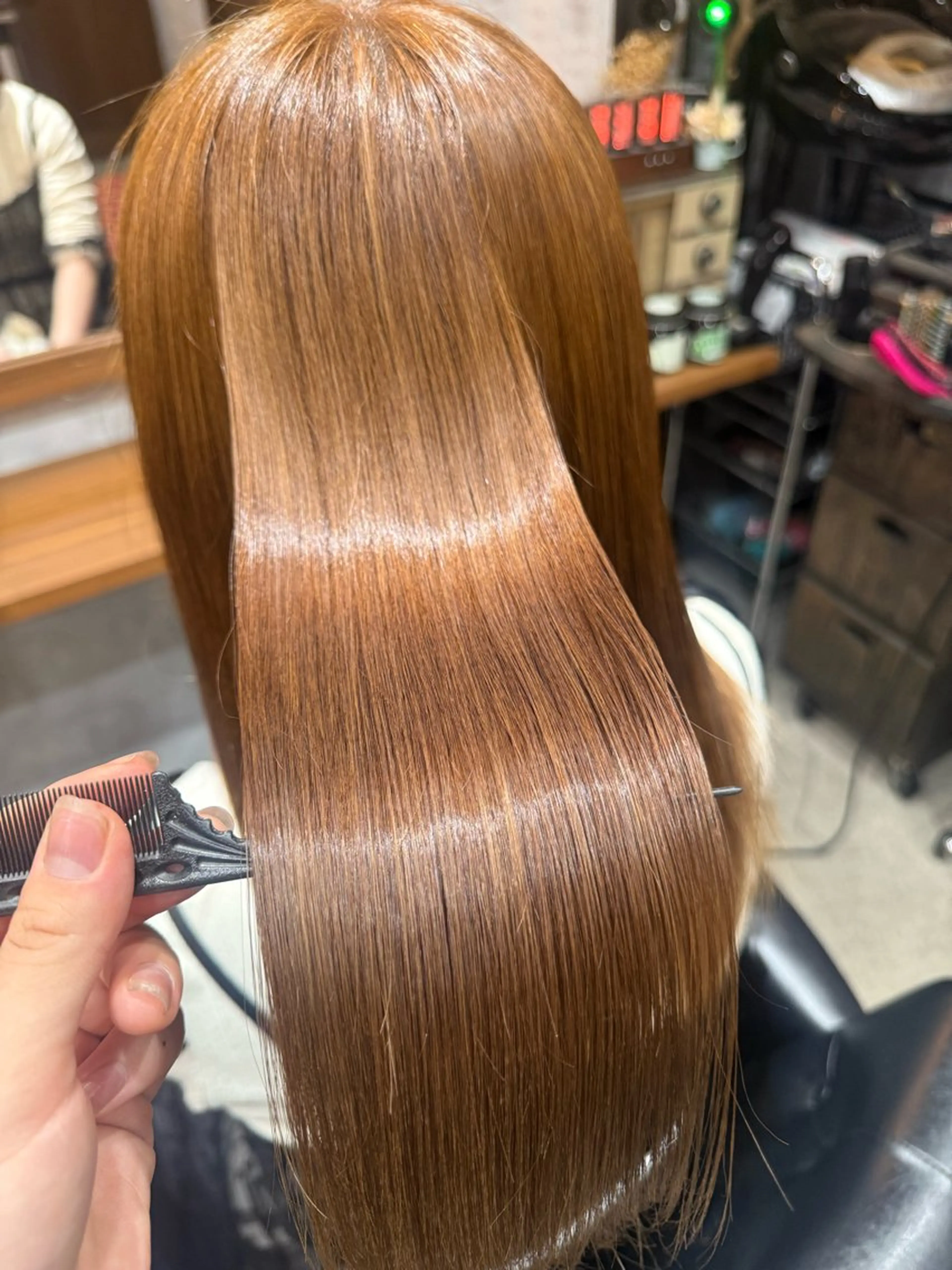 セミロング カラー ベージュカラー ヘーゼル トリートメント ヒナ子🦋 ブリーチカラーのヘアスタイル