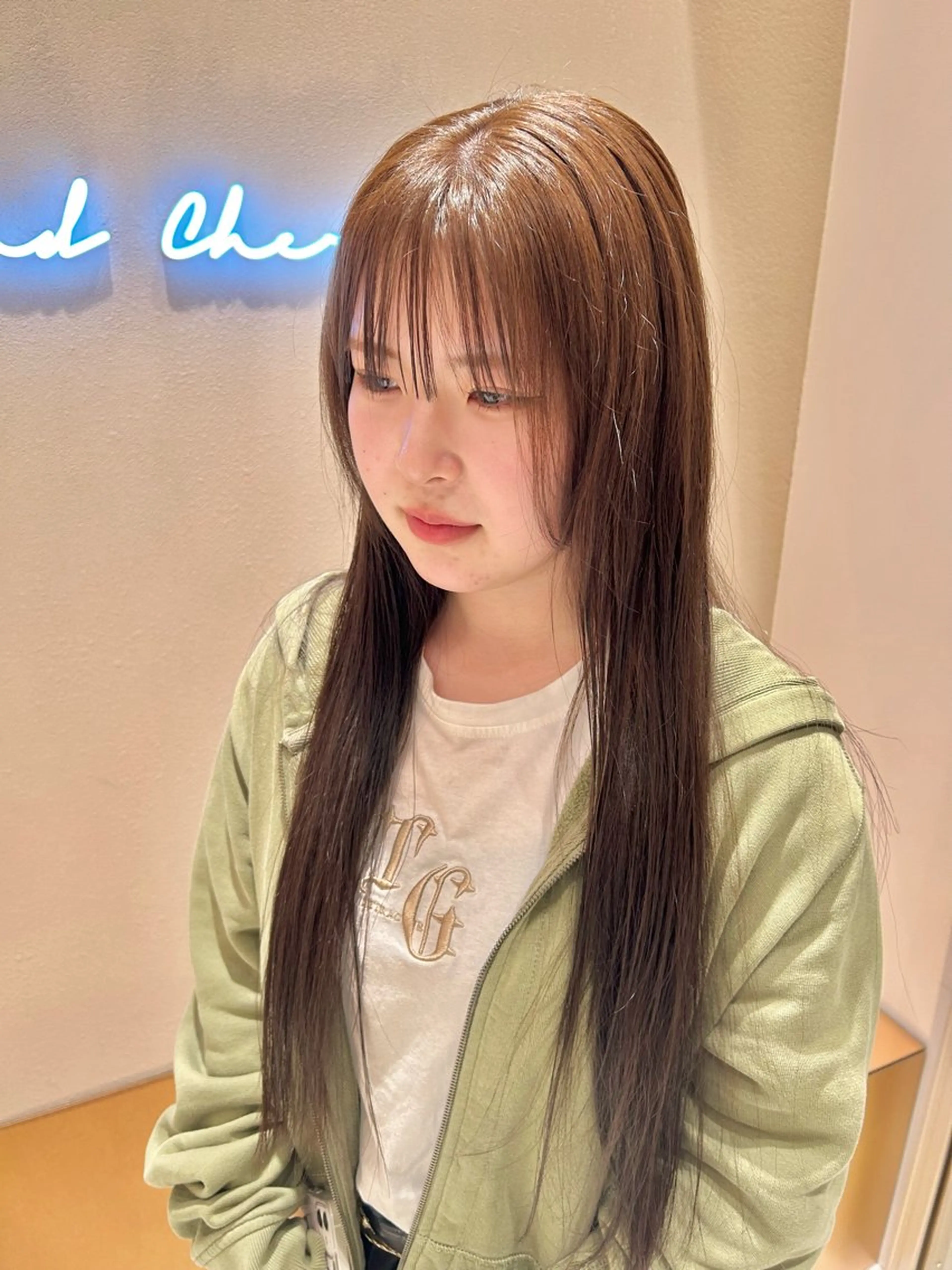 ロング カラー ブラウンカラー 暖色カラ-ෆ˚顔周り 🎀ོ白岩亜実🎀ོのヘアスタイル