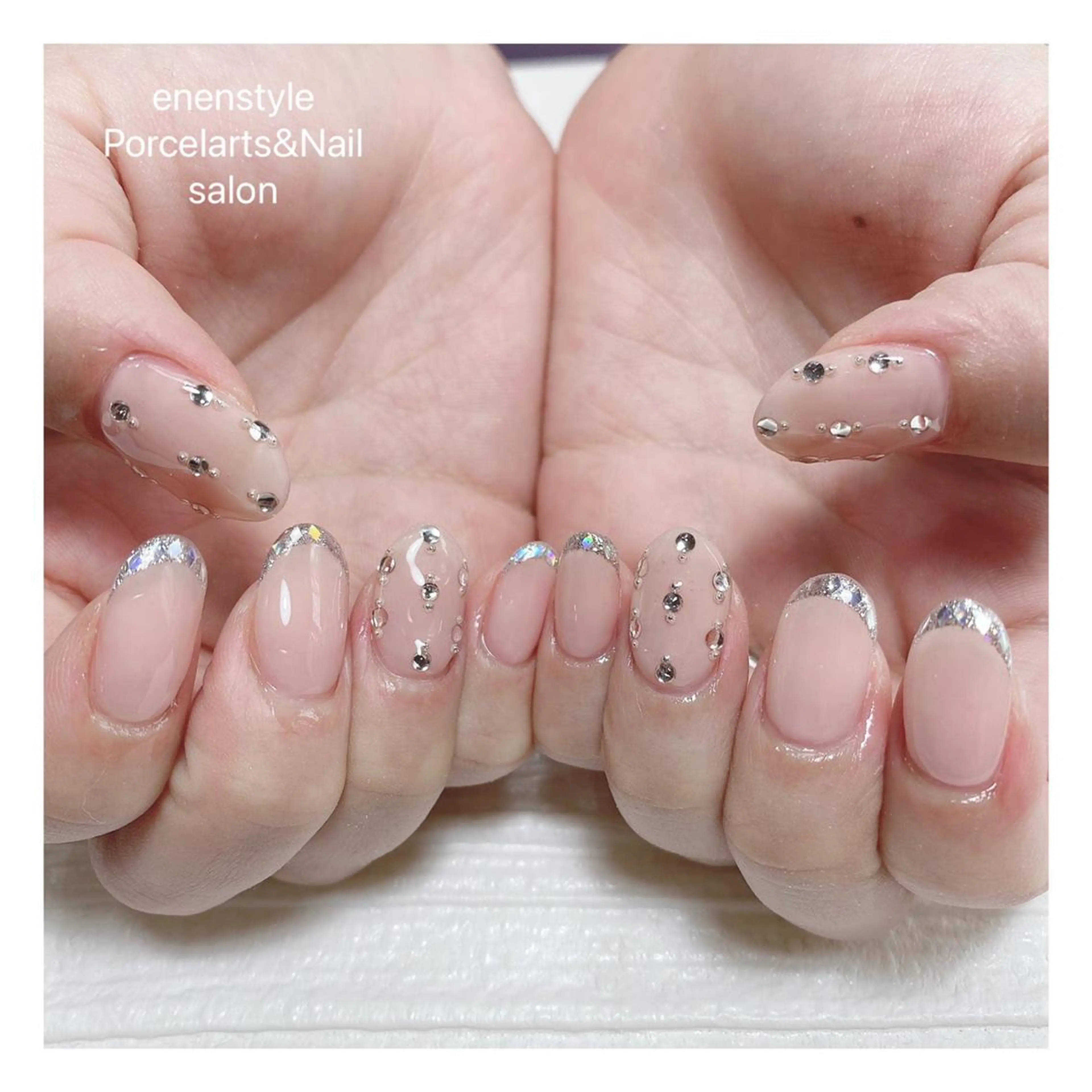 ミディアム ネイル ハンドネイル 👑enen style👑のネイルデザイン