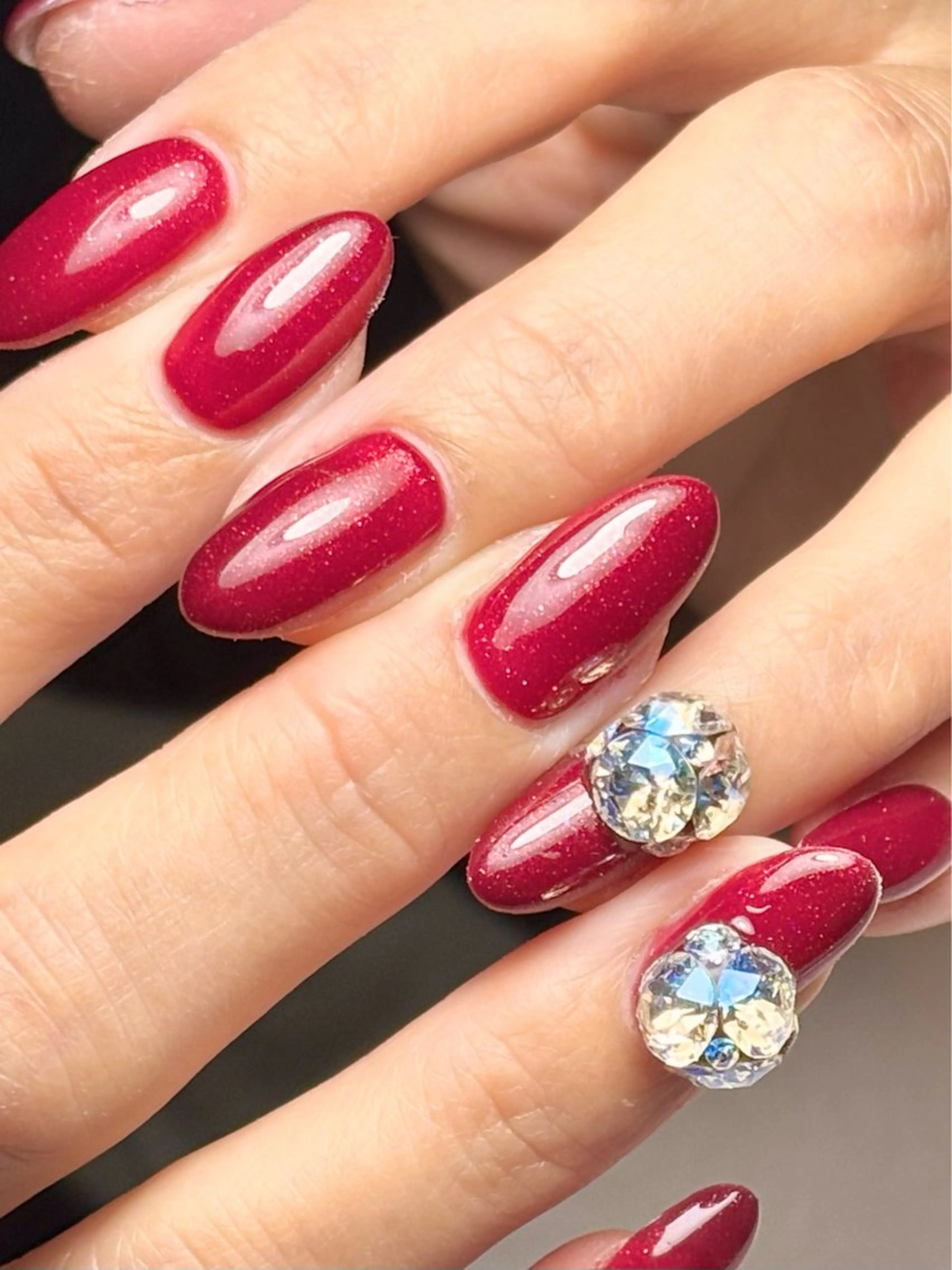 ビジュー宝石💎ネイルの写真