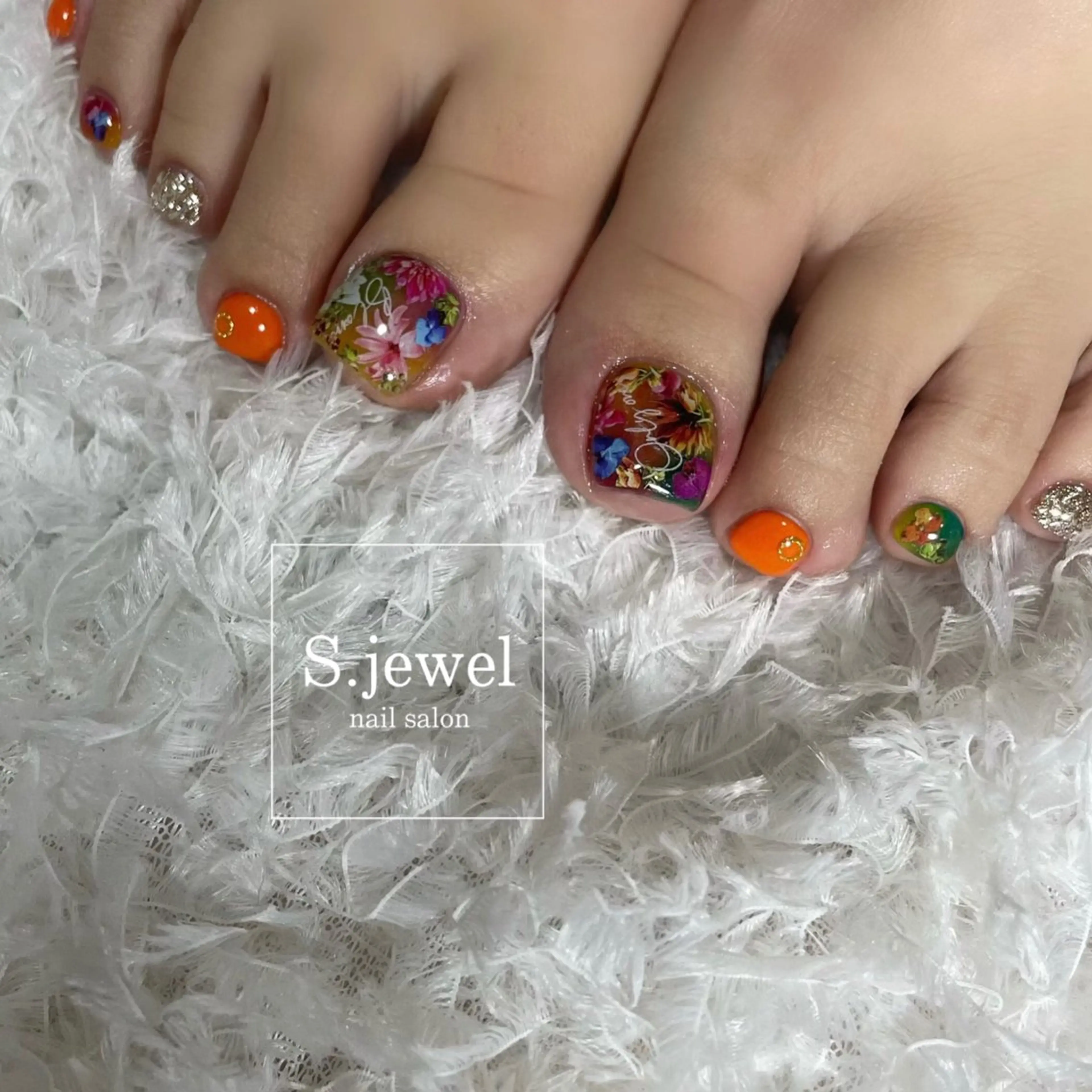 ネイル S♡JEWEL所属・S. JEWELのネイルデザイン