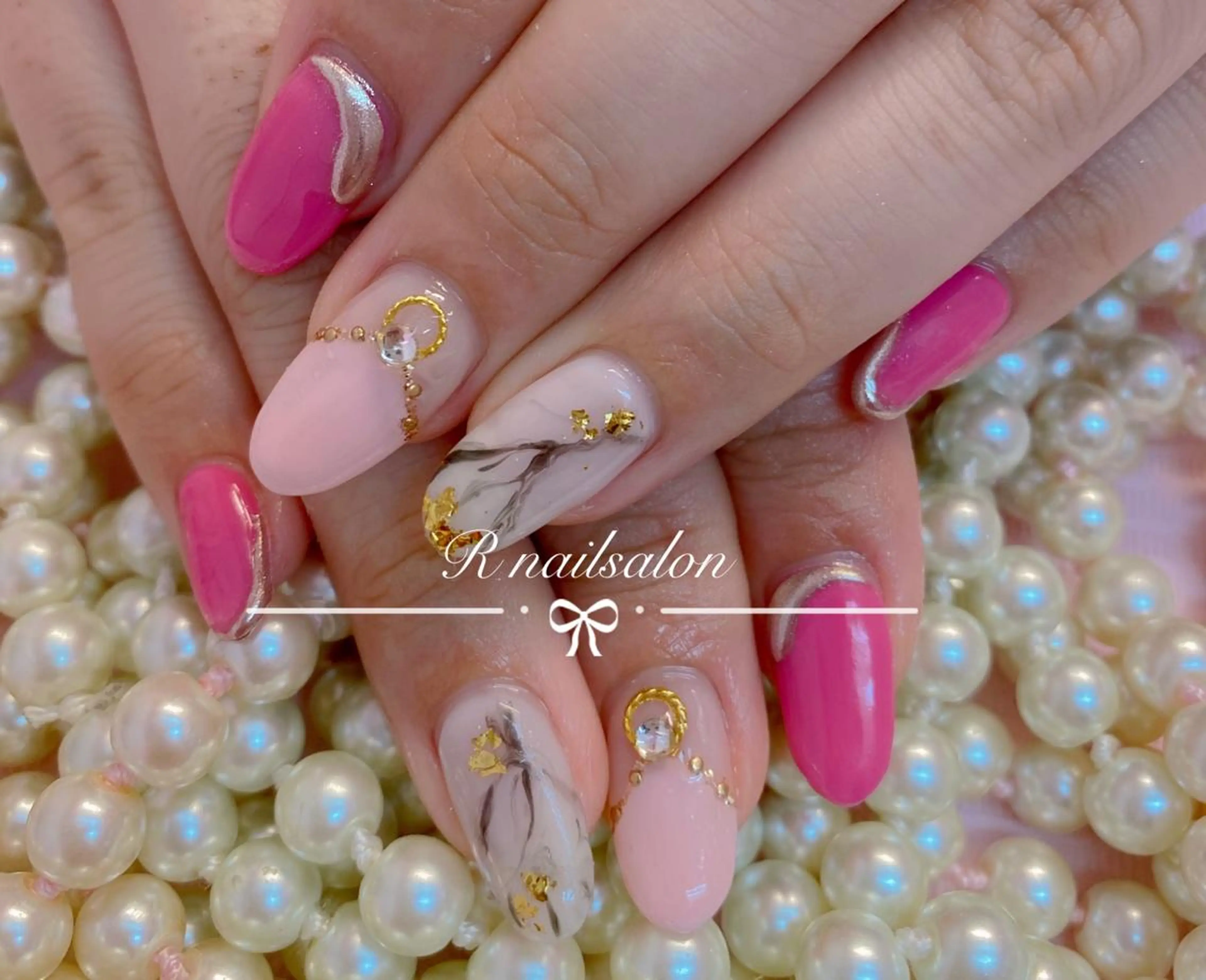 ロング R NAILSALONのネイルデザイン
