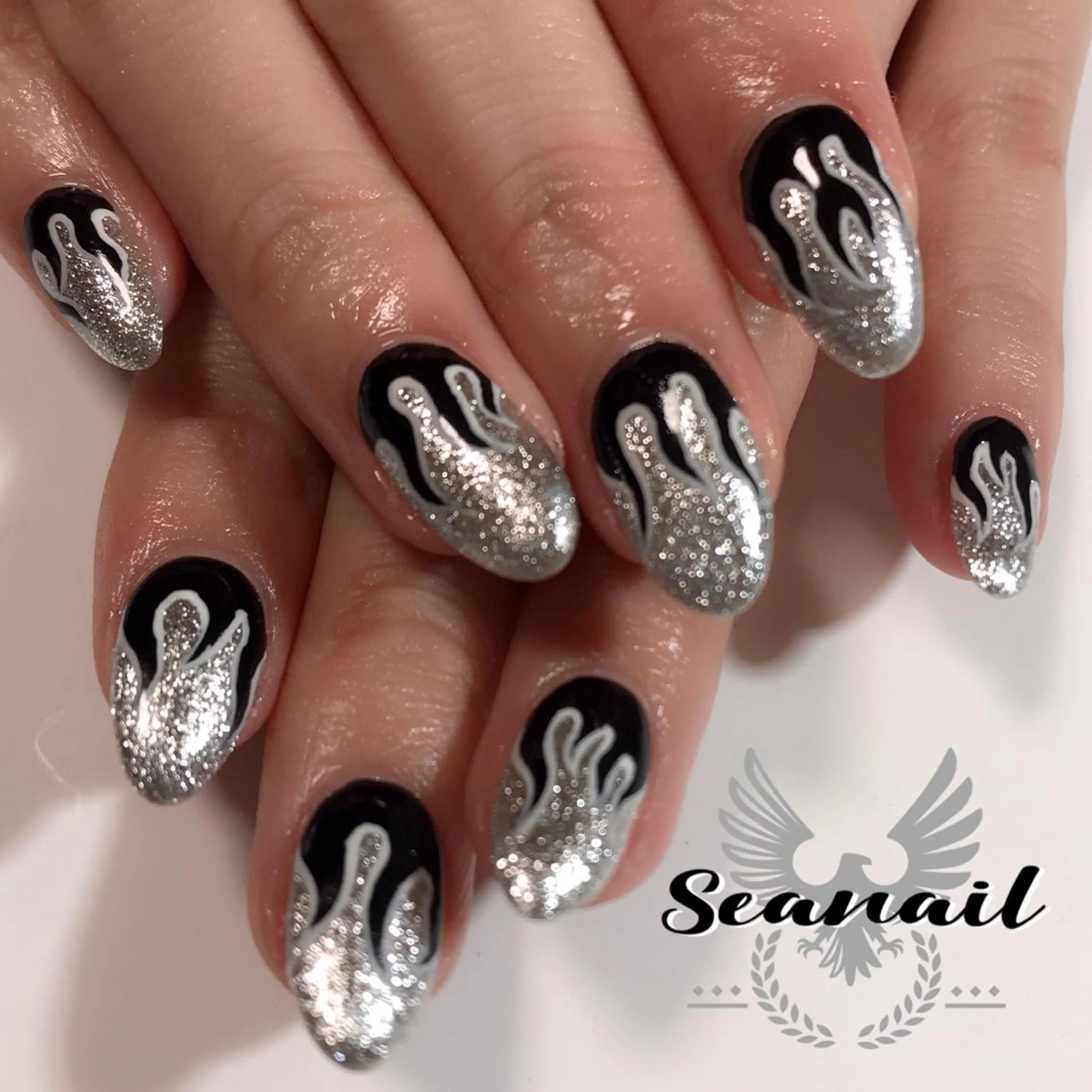 ネイル 小尾 栞のネイルデザイン