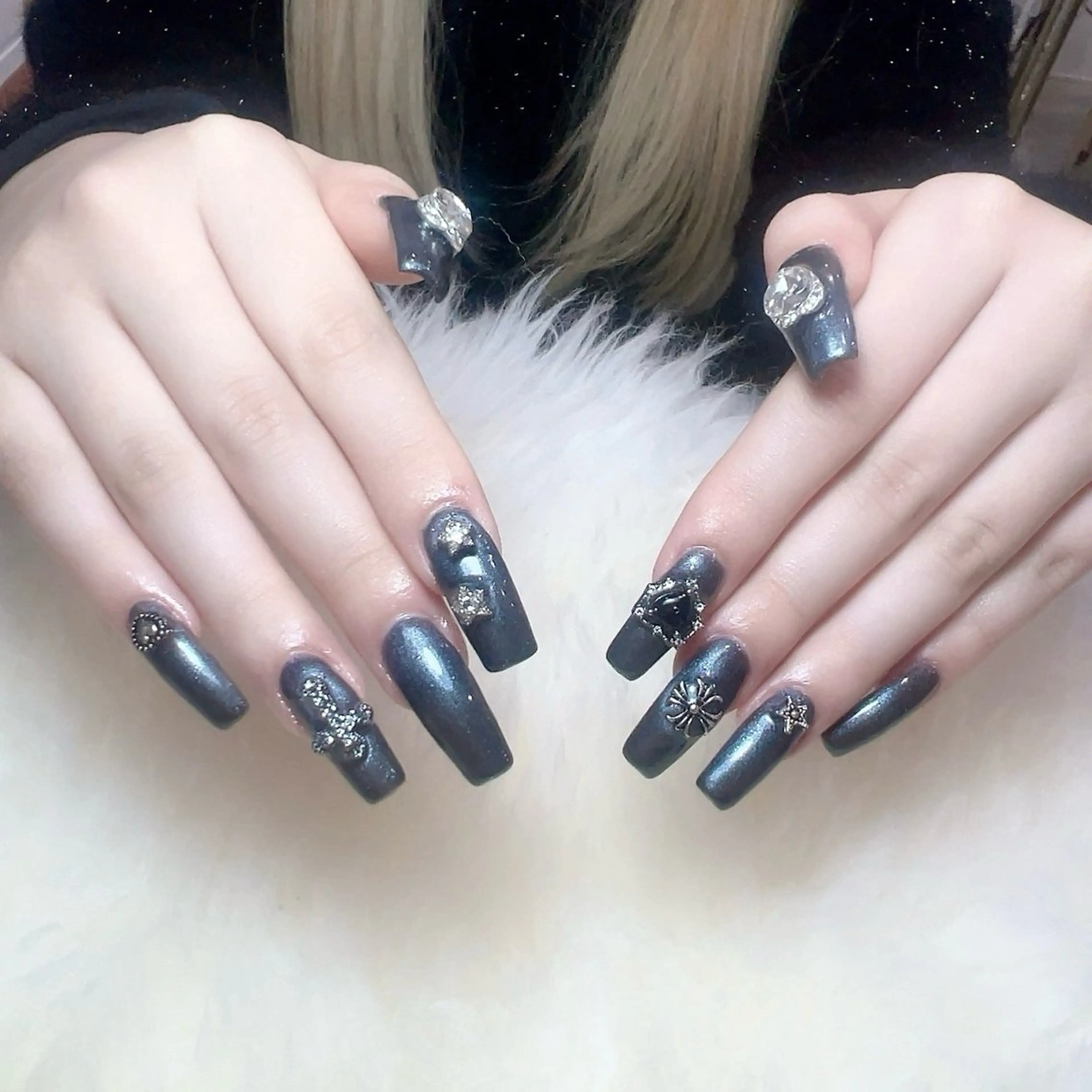 ネイル アートネイル フラッシュネイル フットネイル フレンチネイル ジェルネイル ハンドネイル You&Me Reonaのネイルデザイン