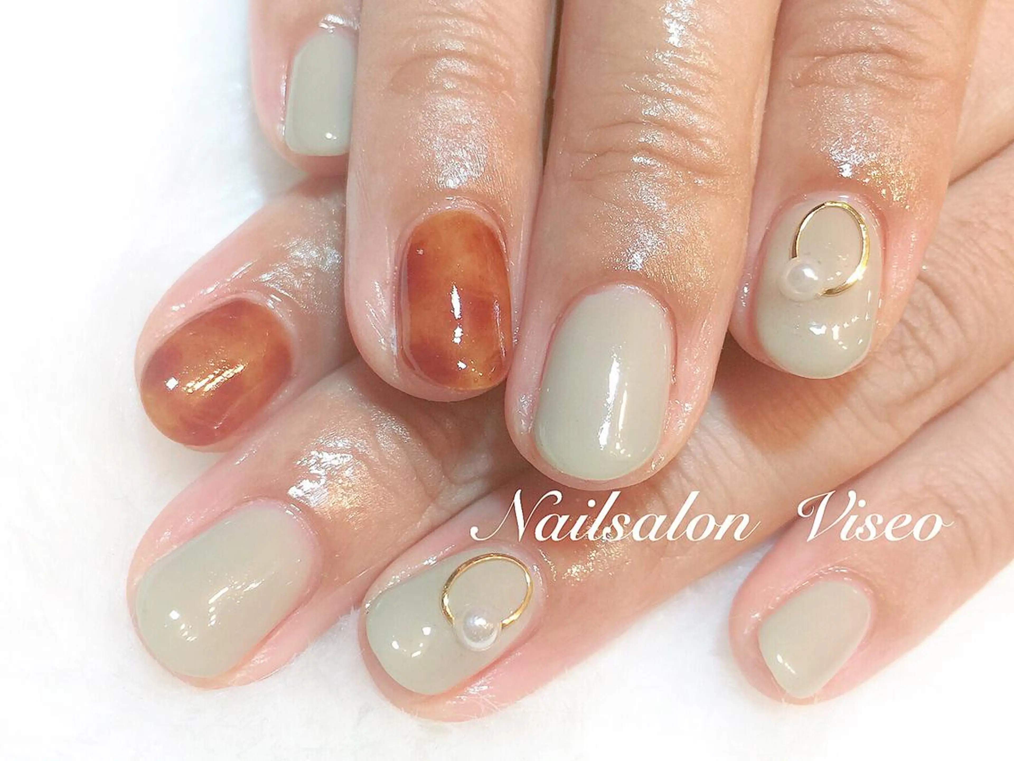 ネイル Viseo《6週間 長持ちパラジェル》のネイルデザイン