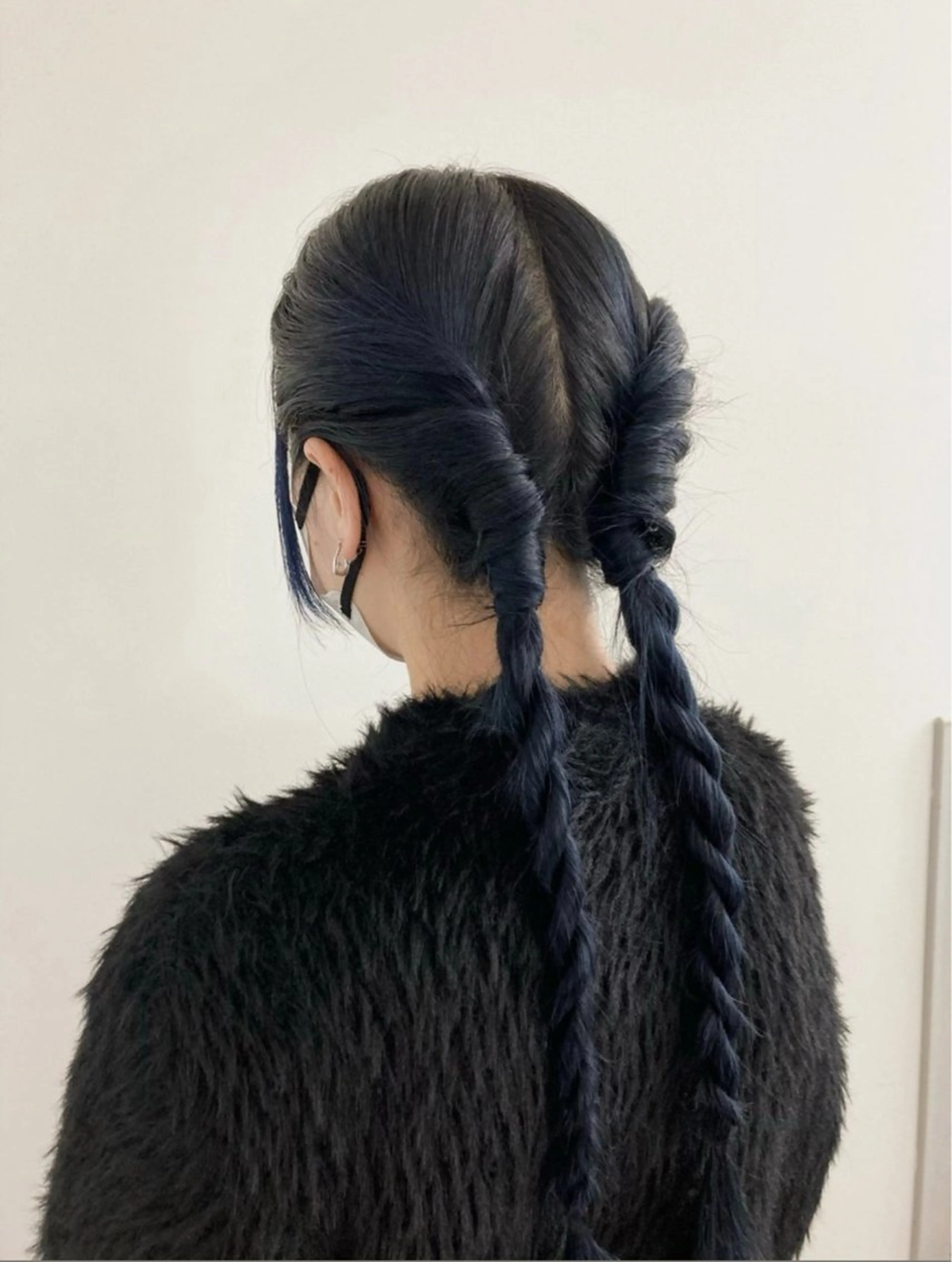 ロング カラー newi remi🖤のヘアスタイル