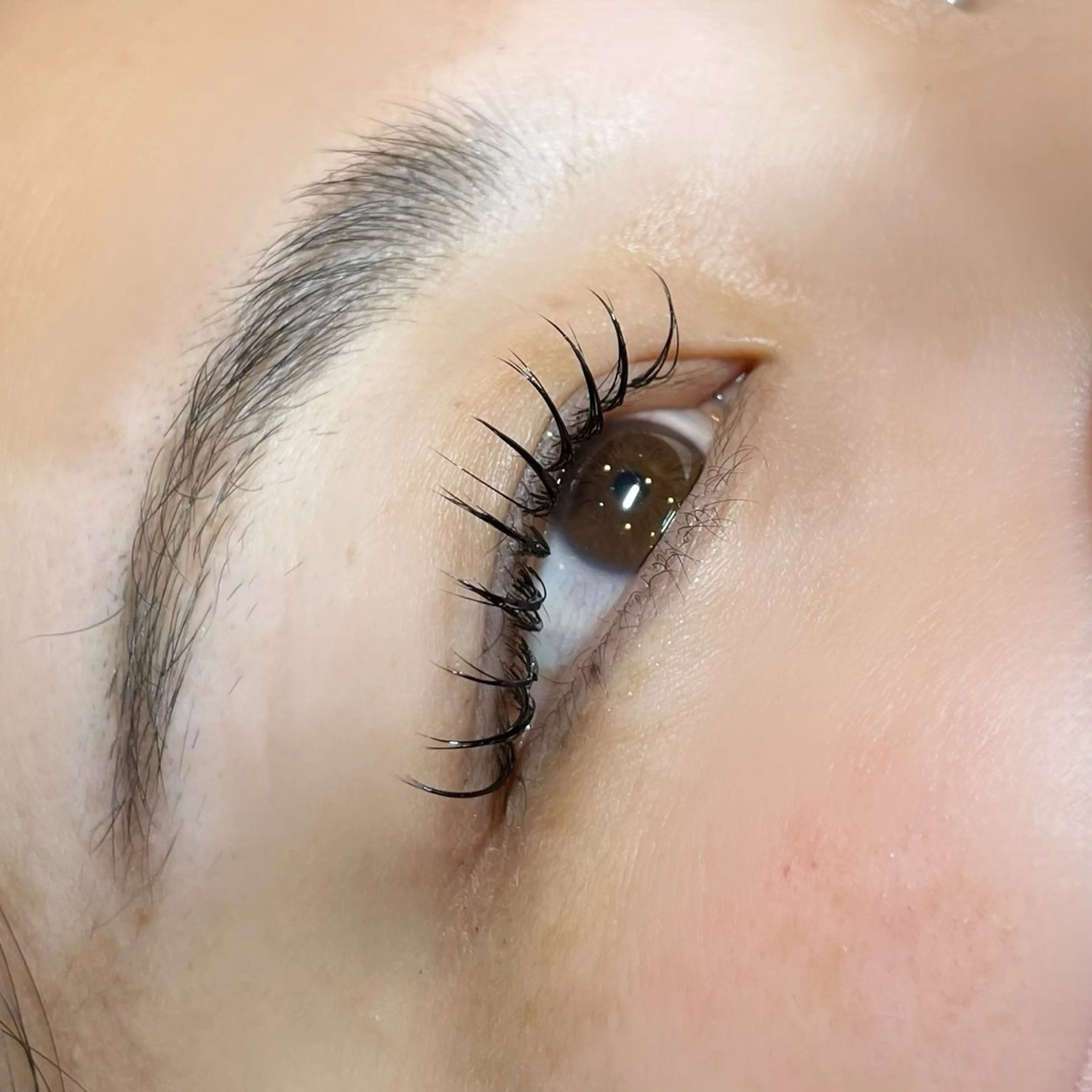 マツエク・マツパ シュモレフェリーク所属・🍑 MOMOのマツエク・マツパデザイン