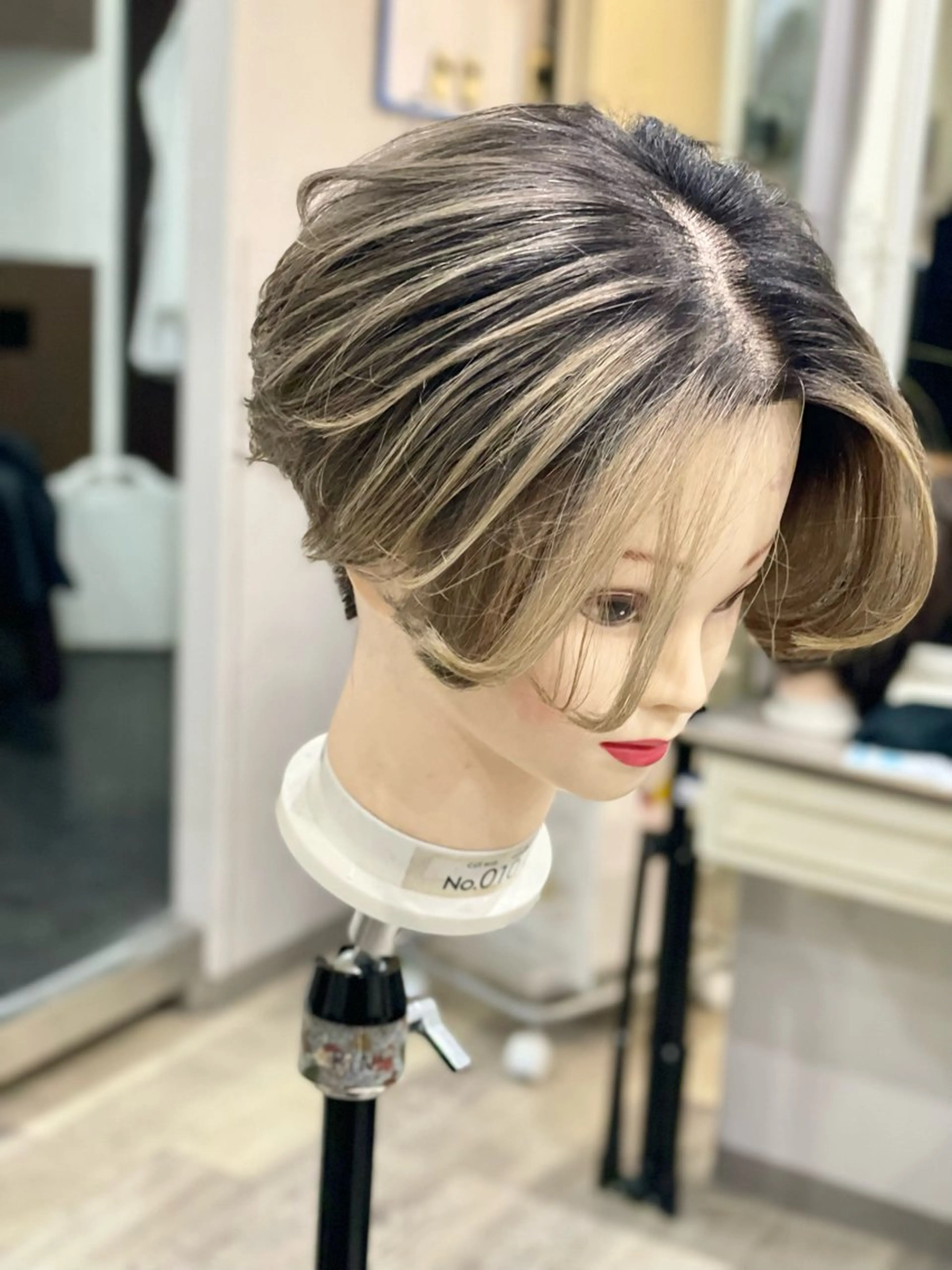 メンズ インク 美容院のヘアスタイル