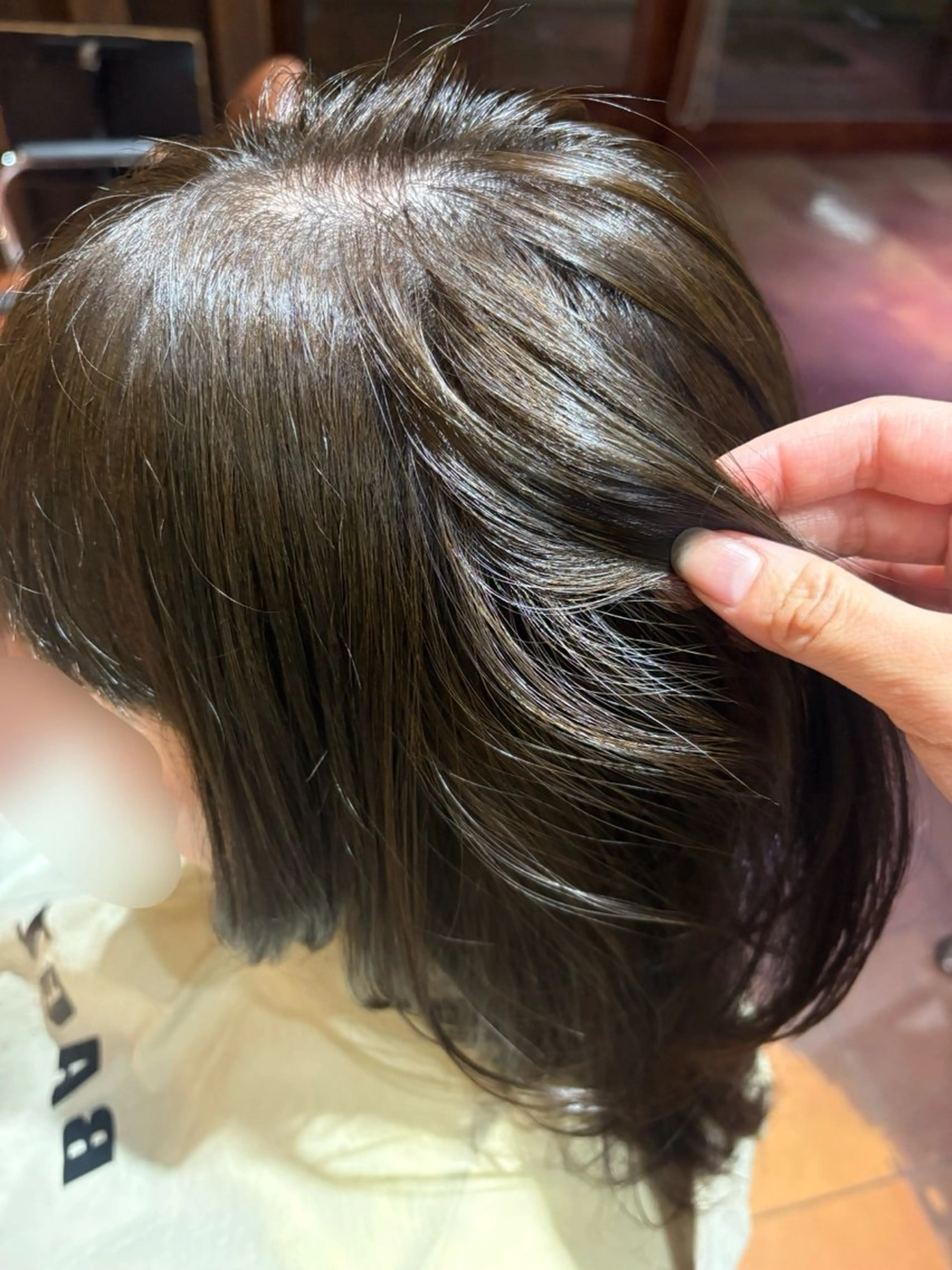 ロング カラー ベージュカラー ブリーチ ブリーチなしカラー オリーブベージュ bagzy八幡店所属・都竹 由里子のヘアスタイル