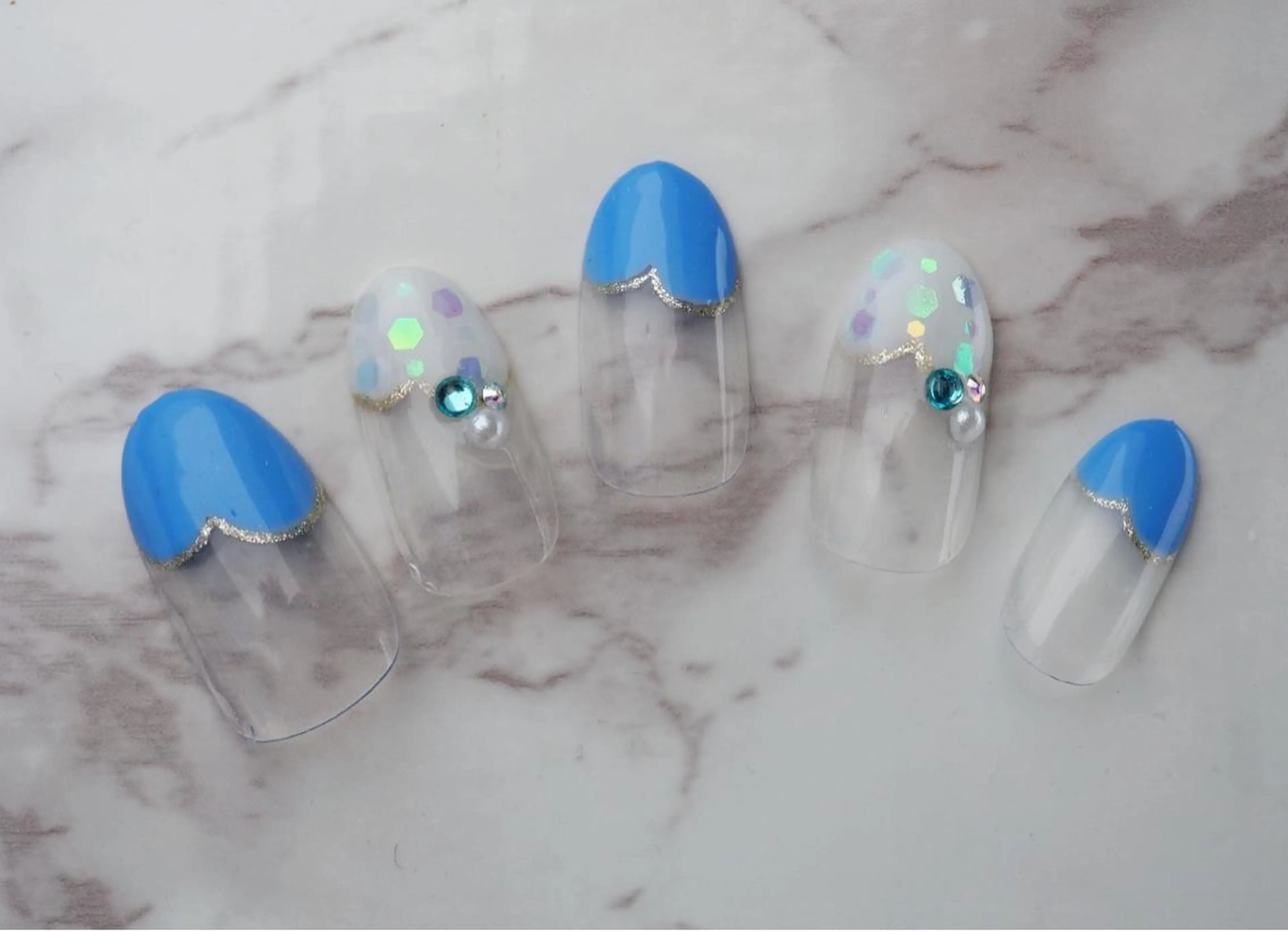 ネイル トップネイリスト Ribbon立川店のネイルデザイン