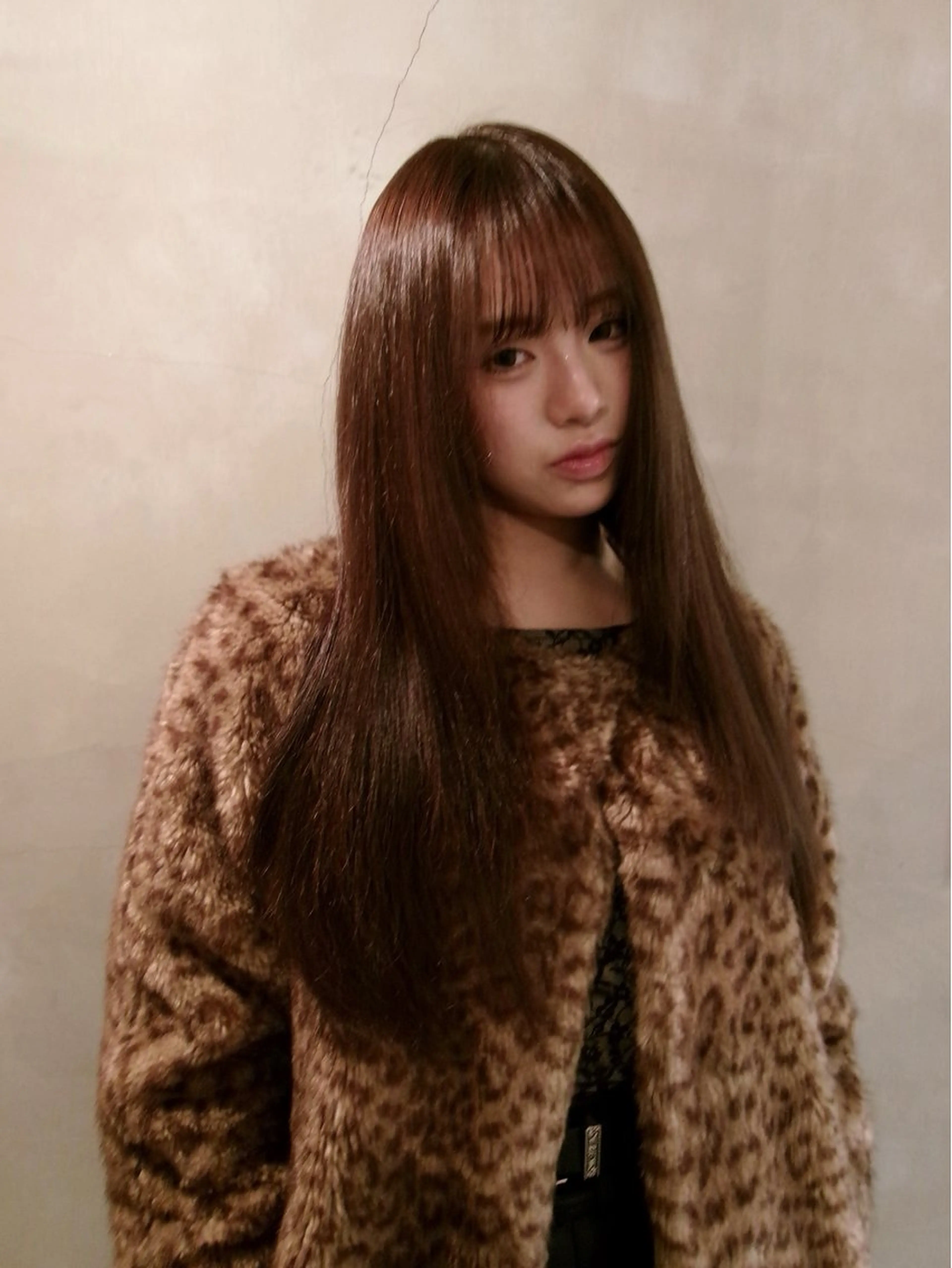 ロング レイヤーカット 林　蓮／レイヤー /透明感カラーのヘアスタイル