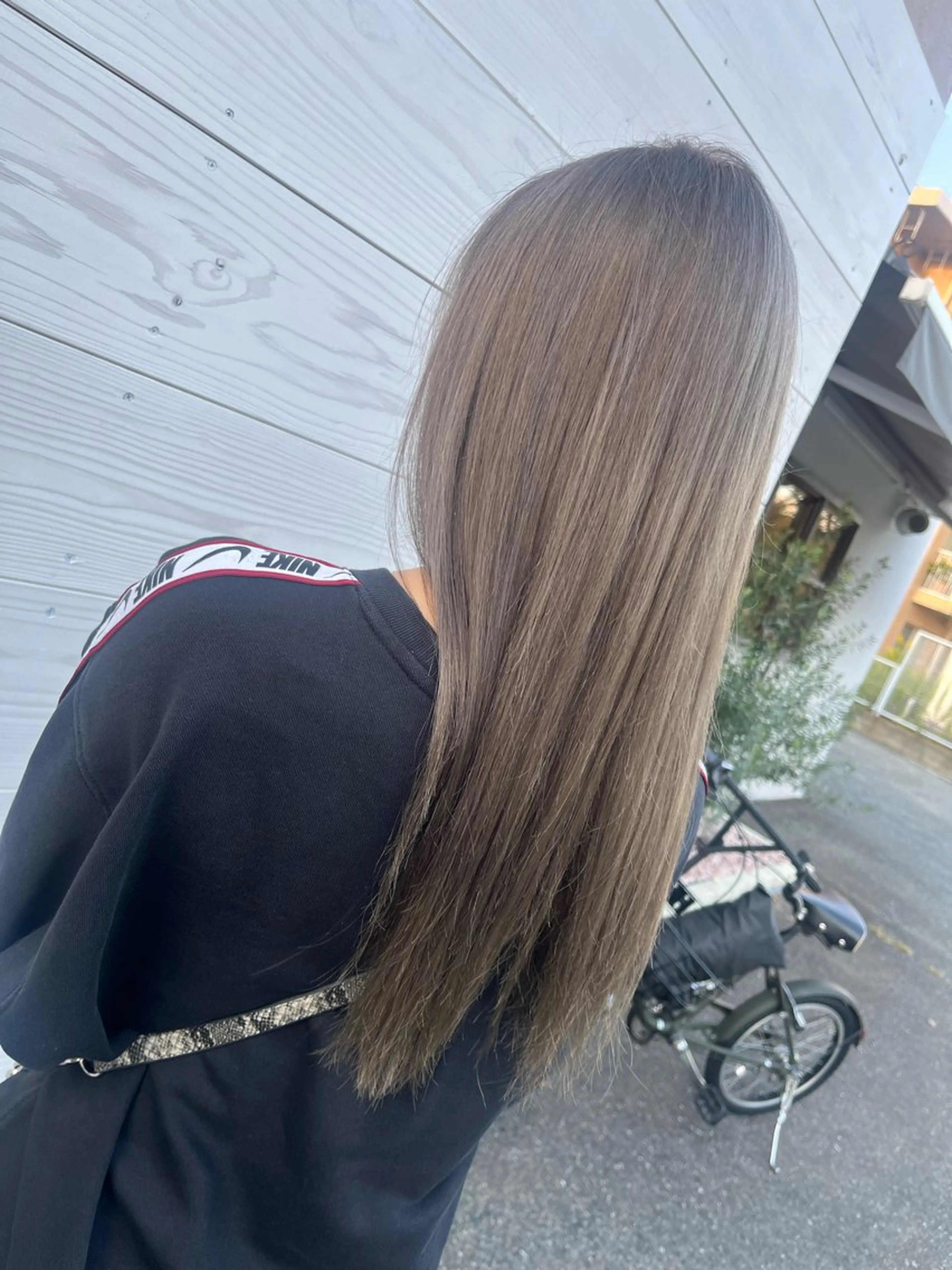 ロング カラー 杉野 まみのヘアスタイル