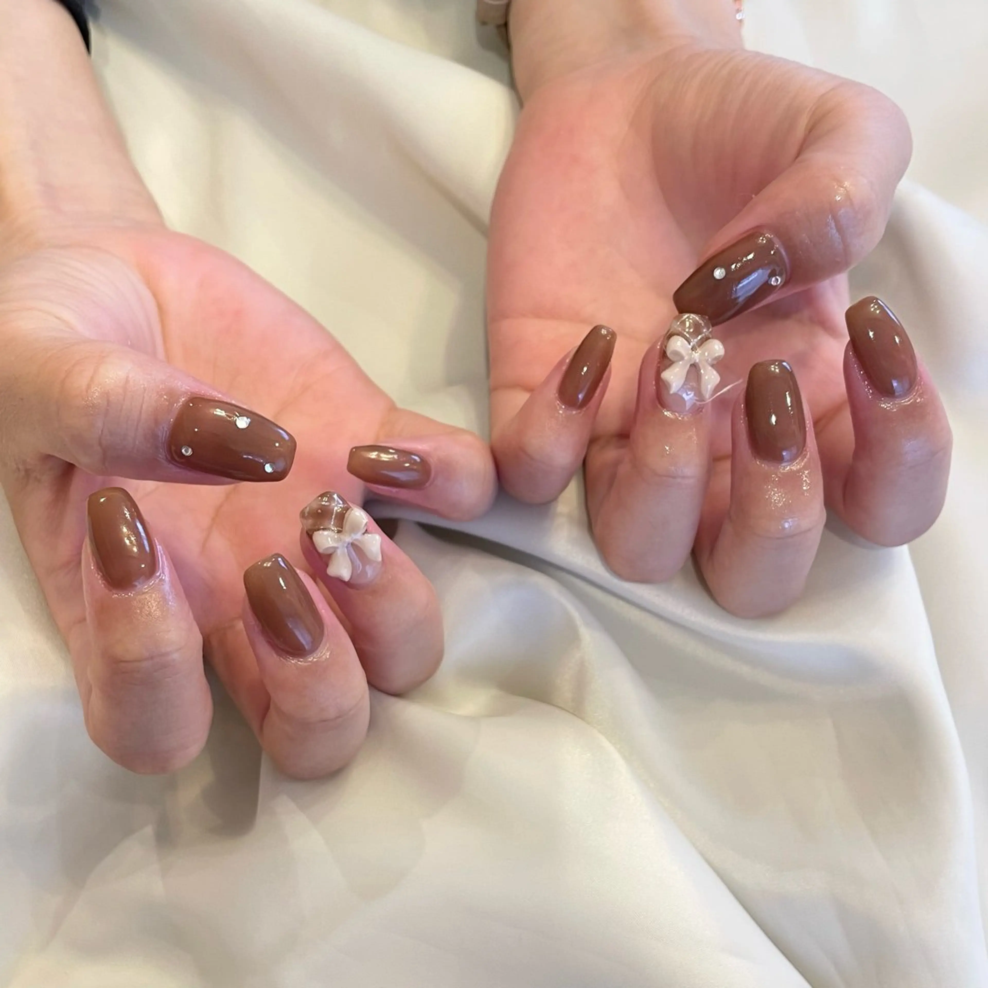 ネイル ストーンネイル ハンドネイル ui nailのネイルデザイン