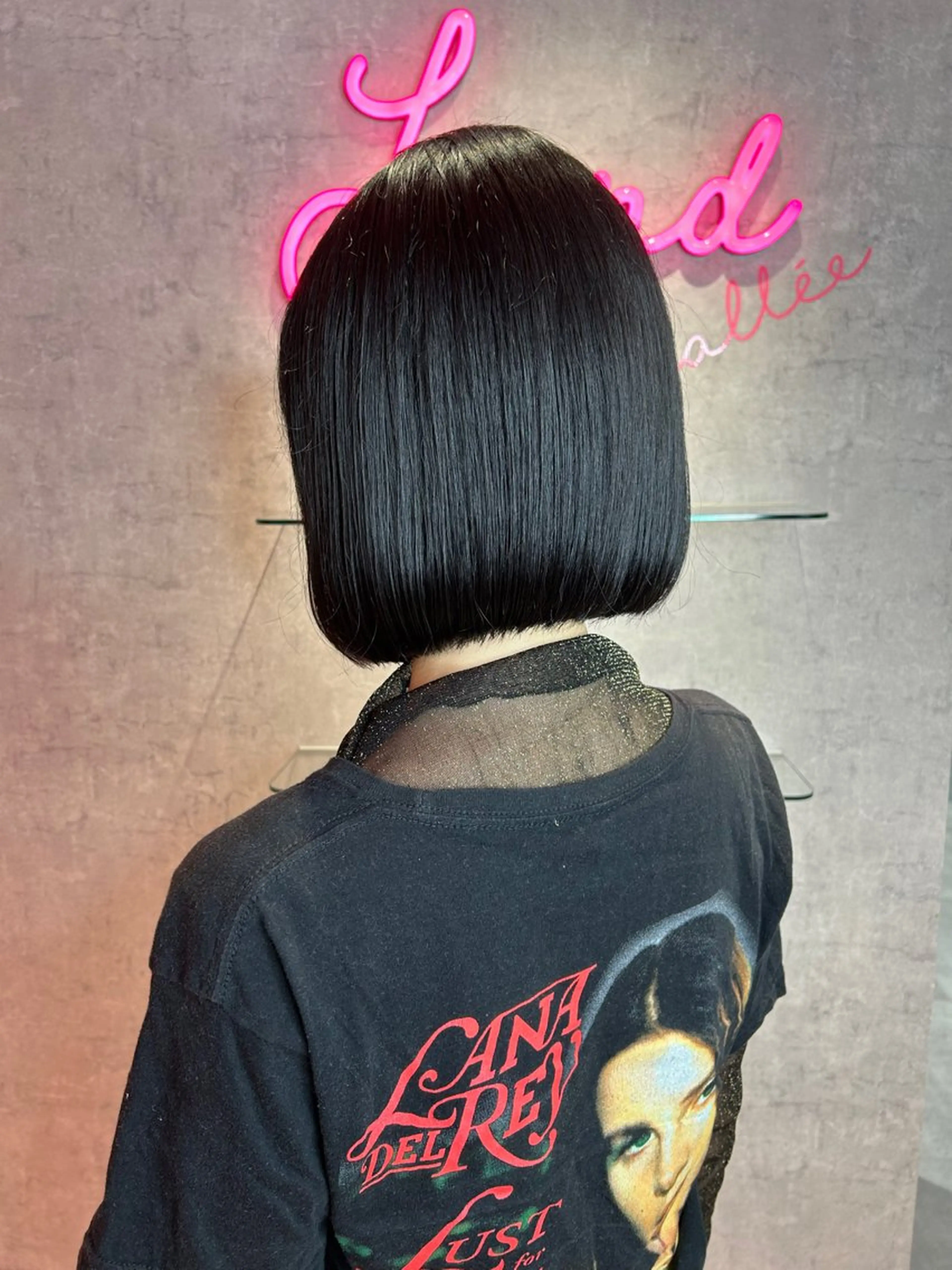 莉乃/縮毛矯正/髪質 改善/艶カラーのヘアスタイル