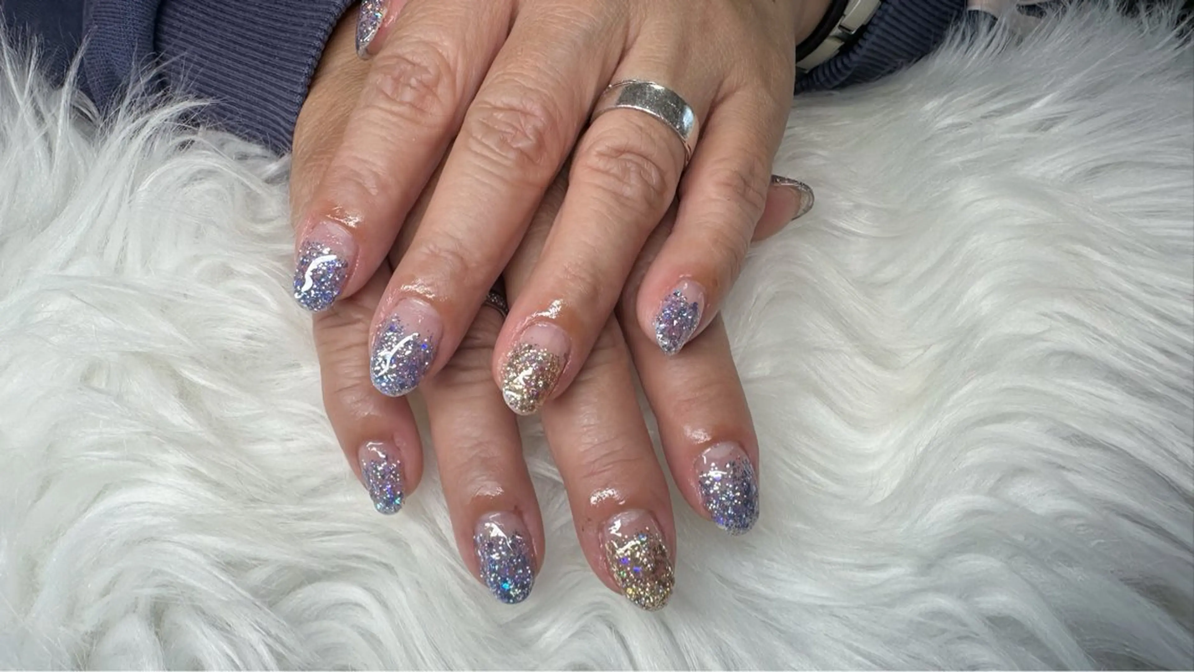 ネイル ラメ(グリッター) ラメグラデーション Rave所属・touma Rinaのネイルデザイン