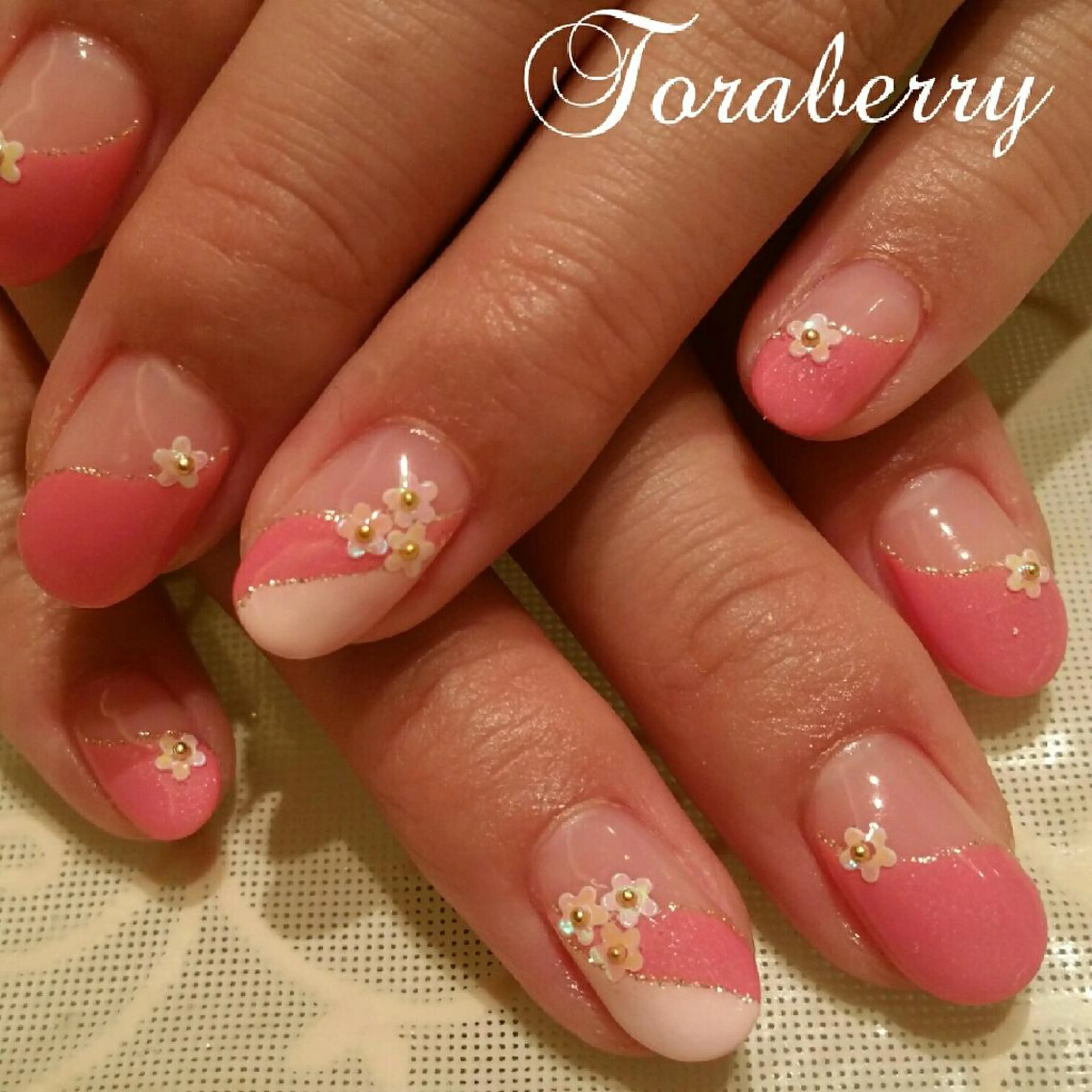 ネイル フレンチネイル ネイリスト なつみのネイルデザイン