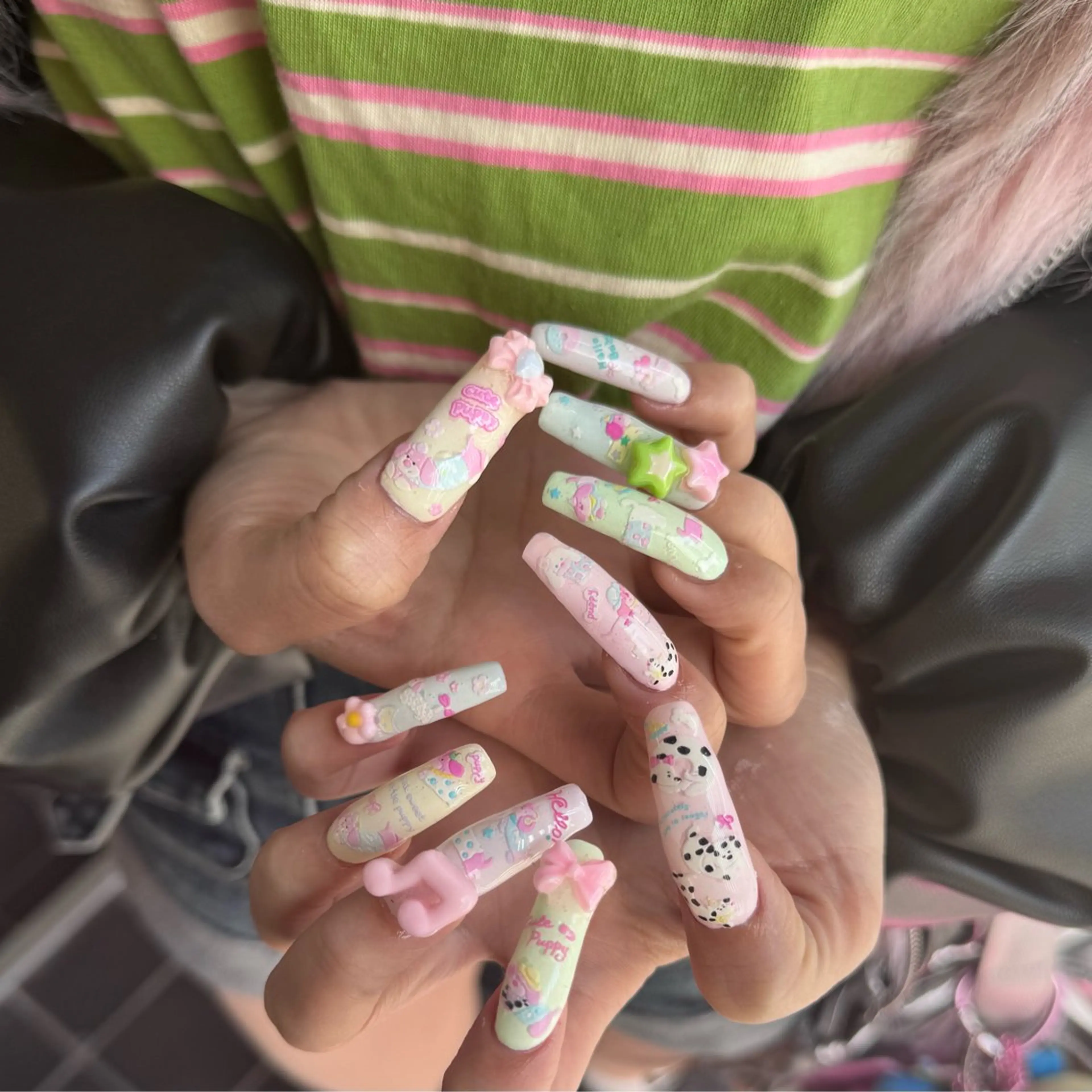 ロング ロング 小川 柚香のネイルデザイン