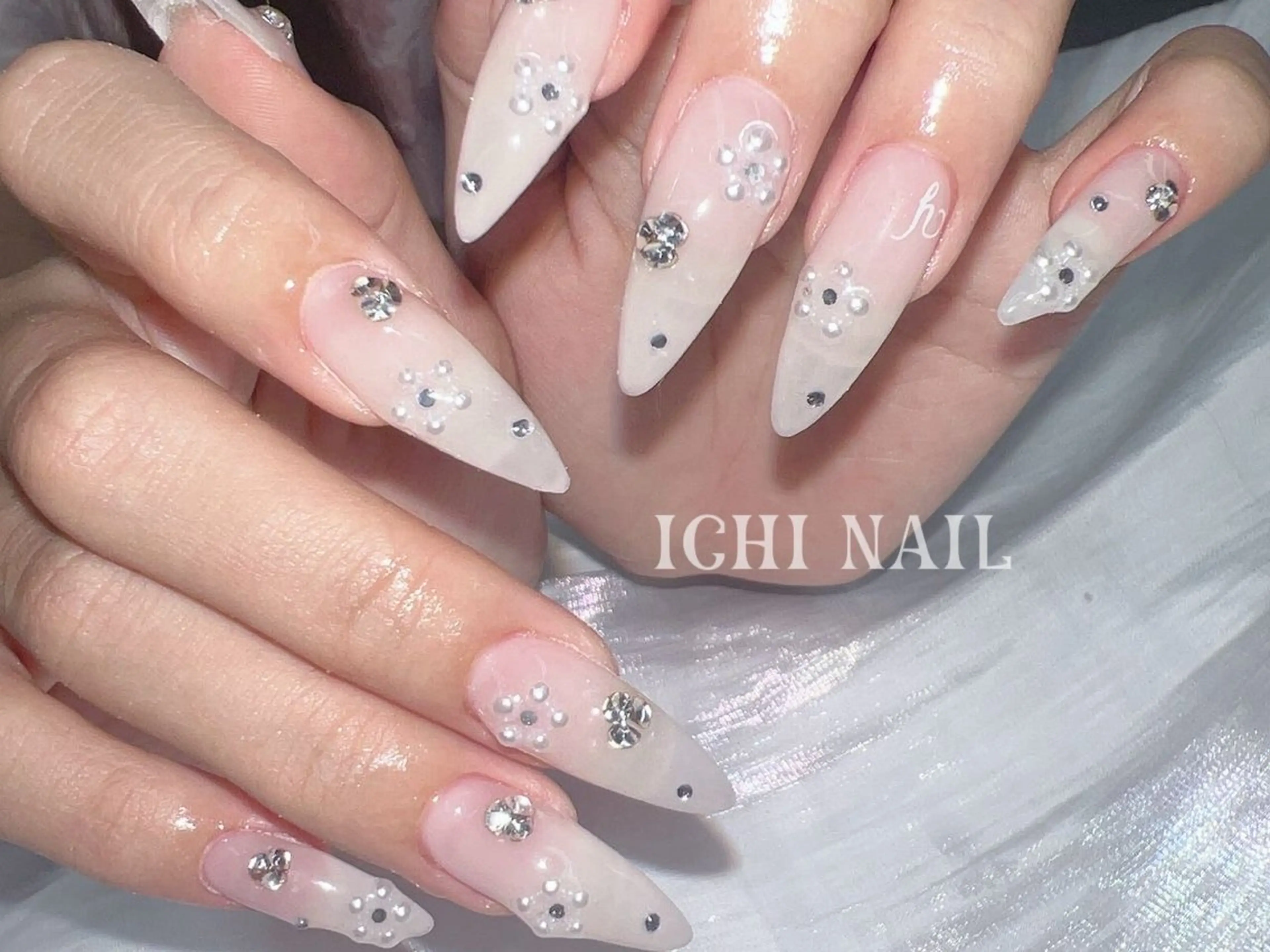 ネイル ハンドネイル 🧚🏻‍♀️ NOHA🎀のネイルデザイン