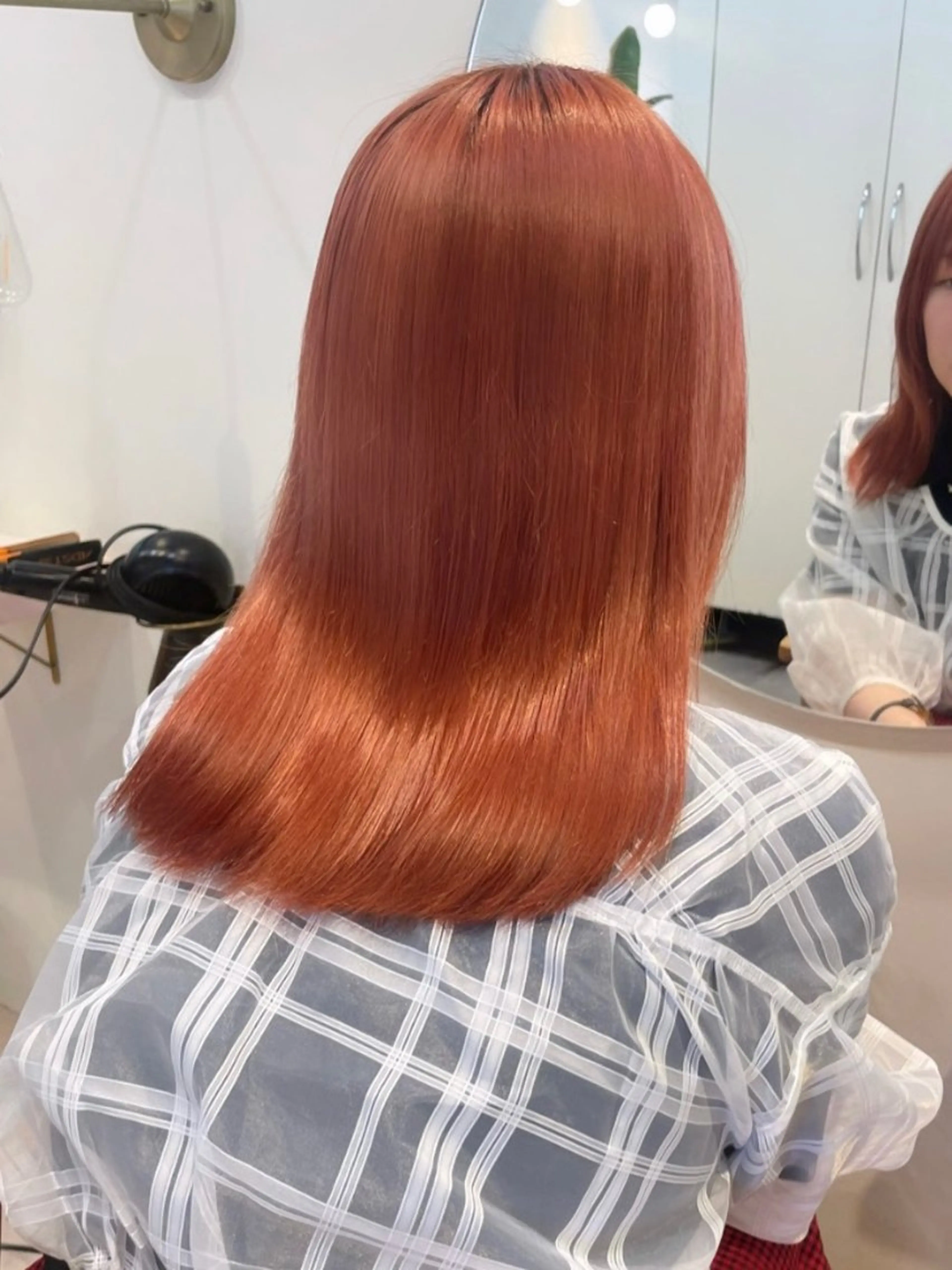 カラー ヘアカラー 若月 あやかのヘアスタイル