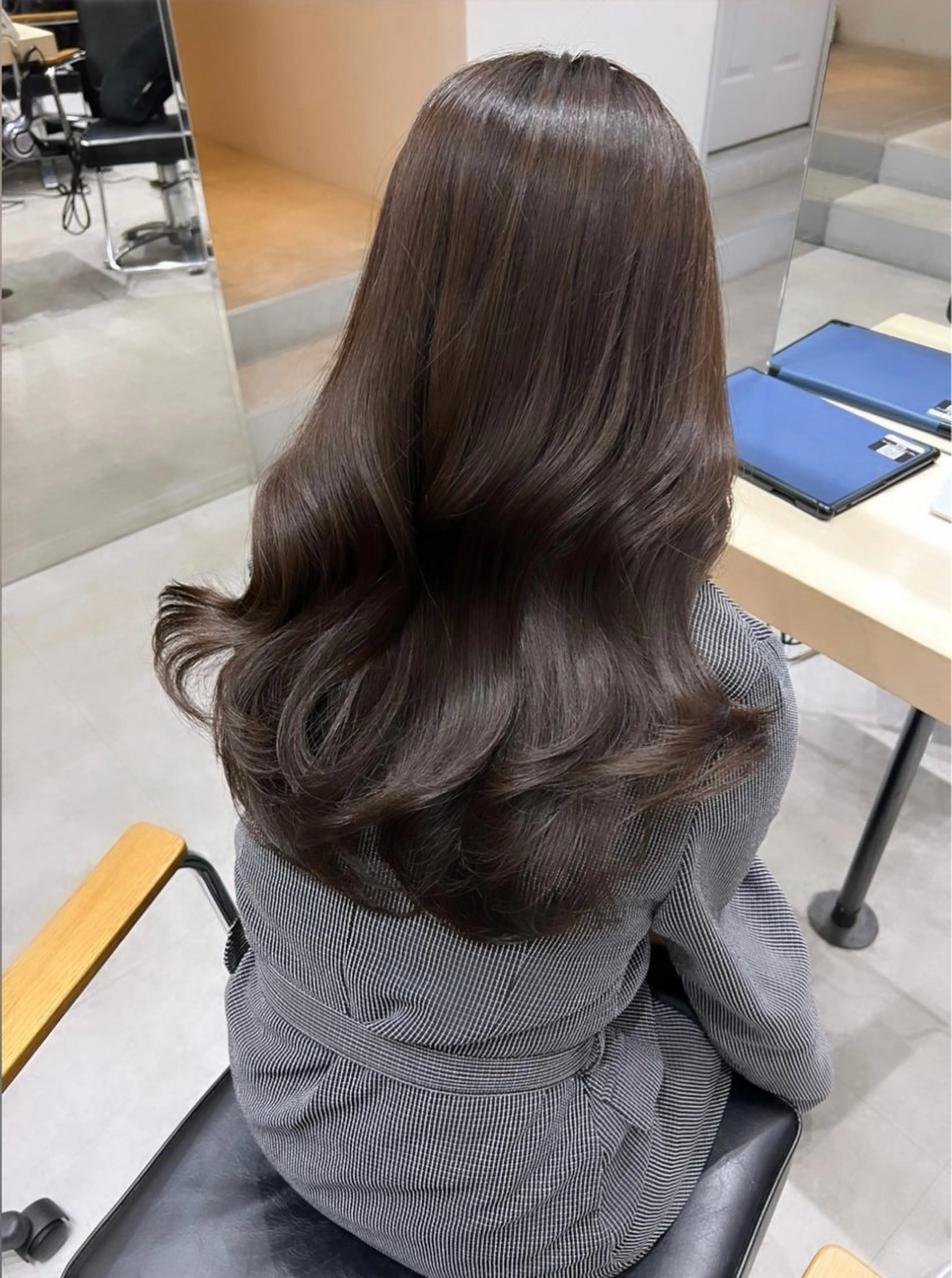 ロング カラー 松下 奈央のヘアスタイル