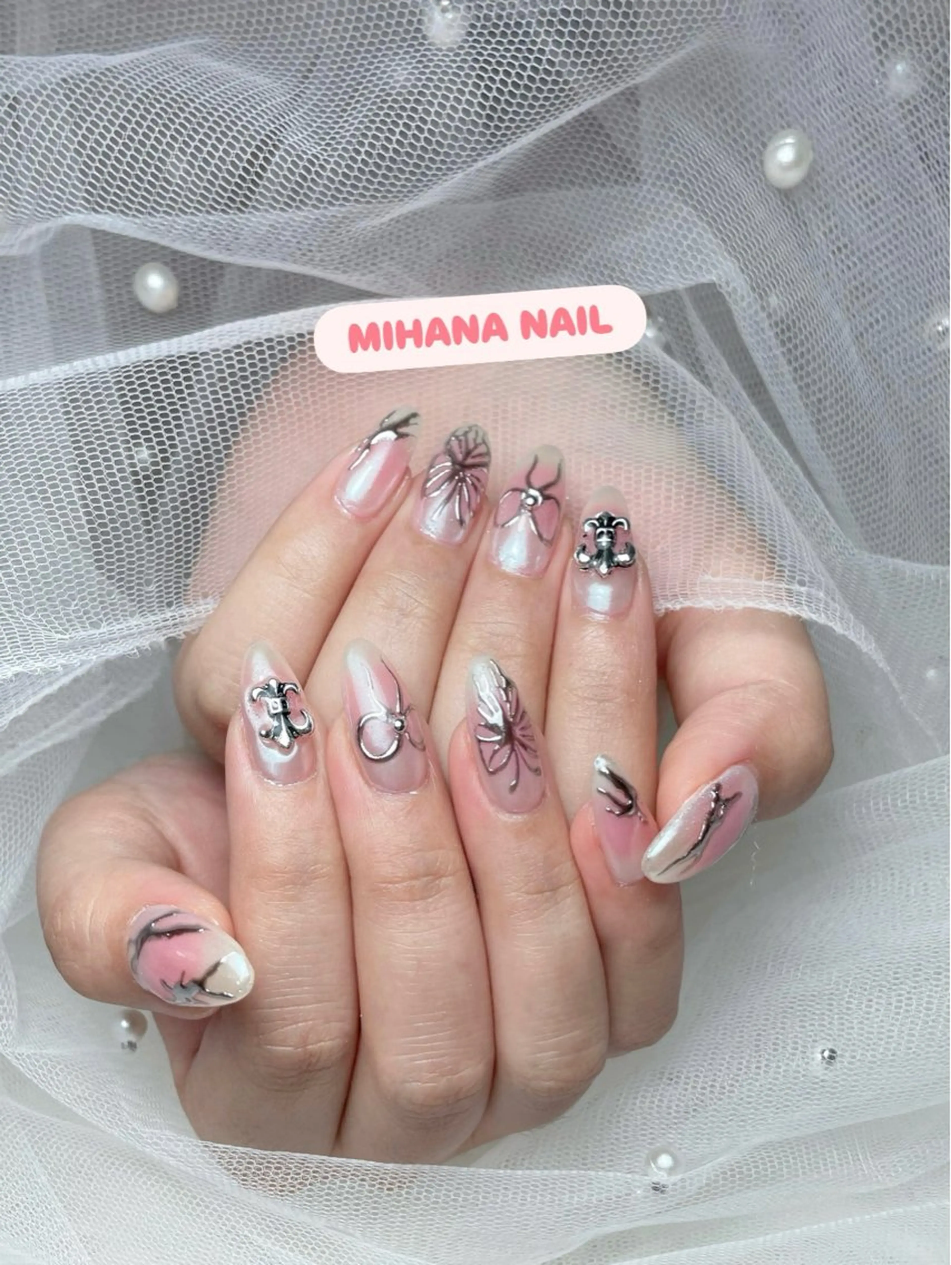 ネイル 長さ出し フレンチネイル グラデーション 卒業式 マグネットネイル ハンドネイル MIHANA NAILのネイルデザイン