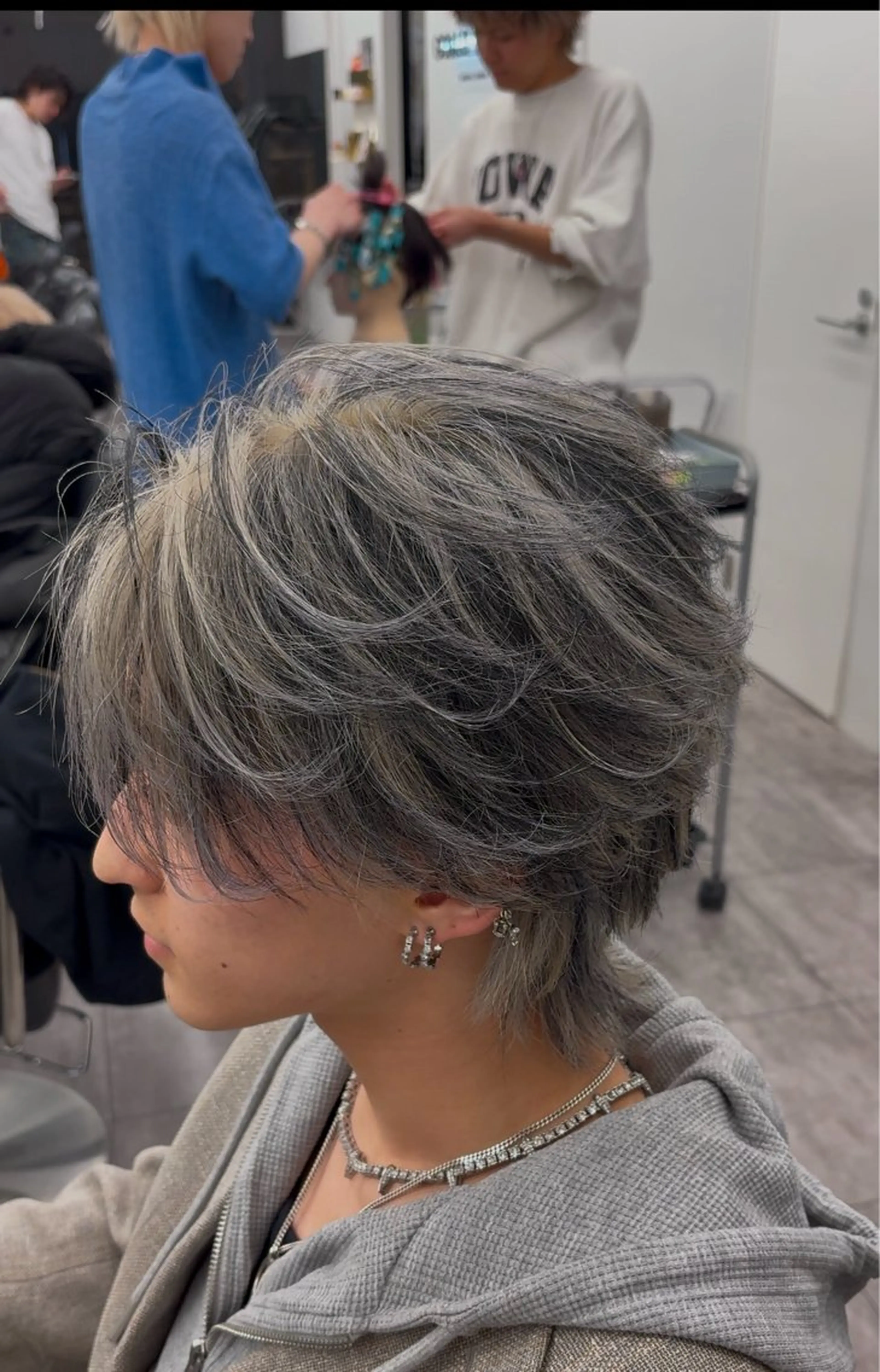 【落ちるデザインカラー!?】メンズのトレンドローライト✨の写真