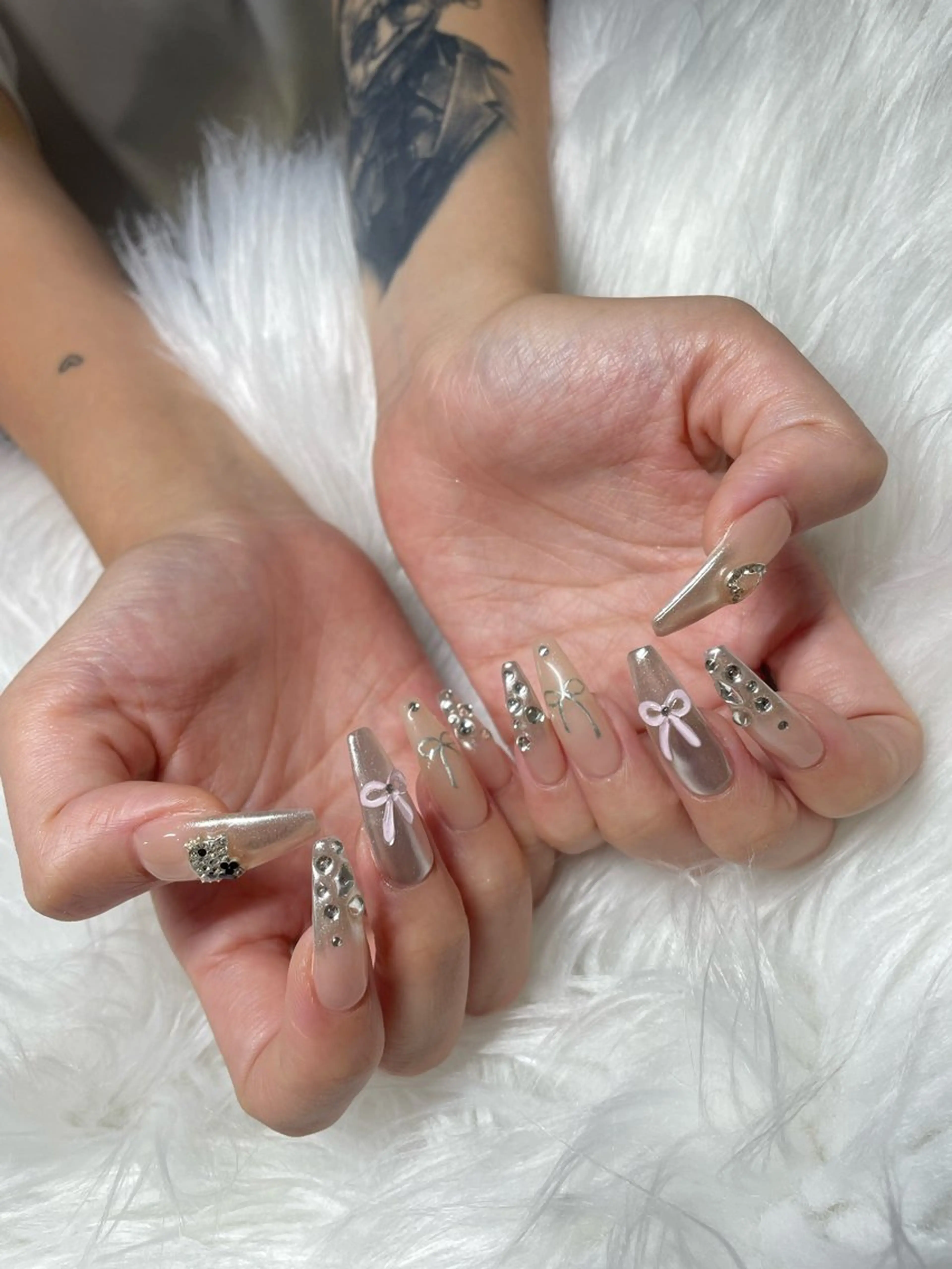 ネイル ハンドネイル オーロラ所属・YUI nailのネイルデザイン