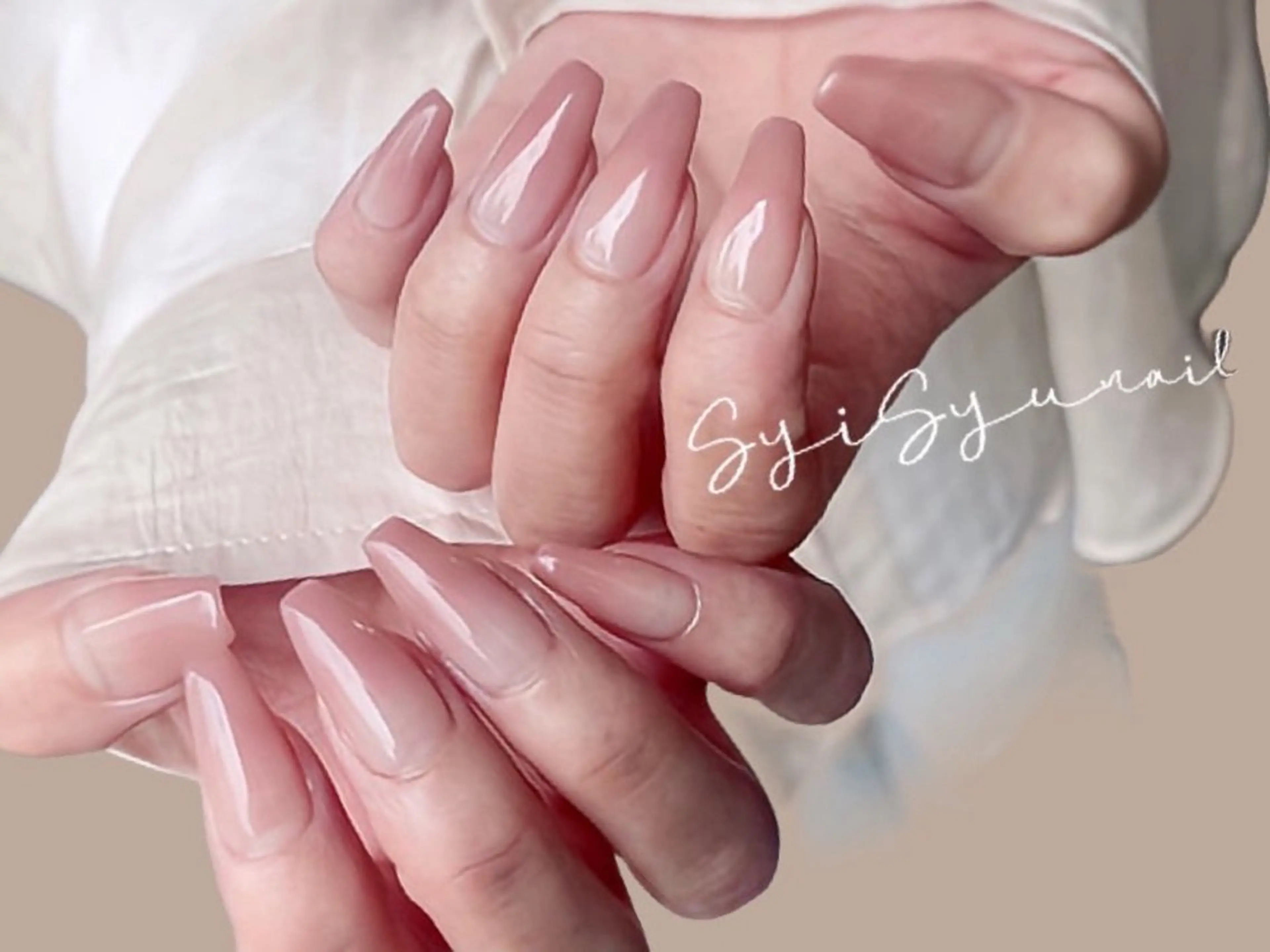 ミディアム nail salon  SyiSyu 姫路店所属・SyiSyu 姫路店のネイルデザイン