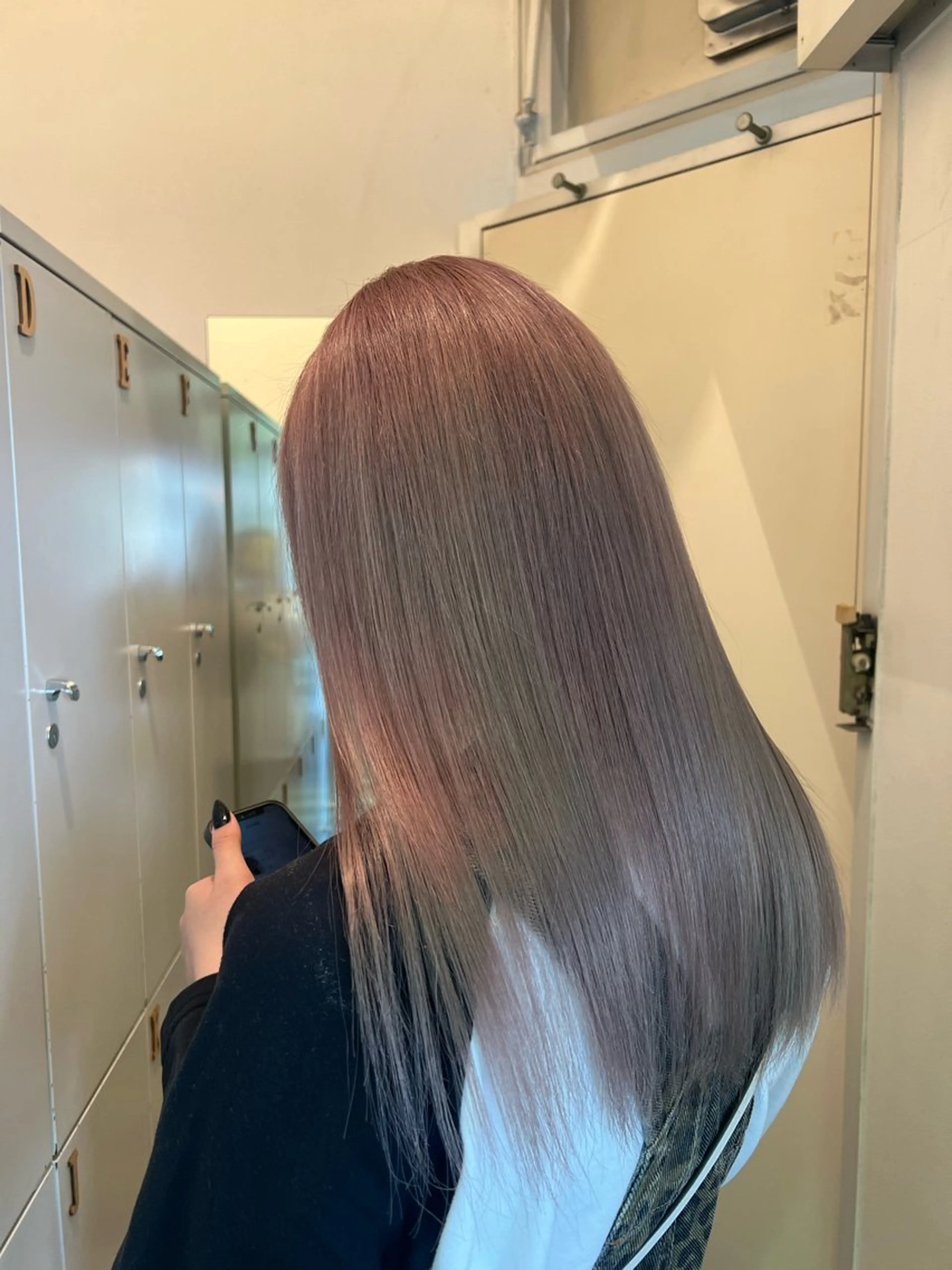 ロング ハイトーンカラー/エ クステ/デザインのヘアスタイル