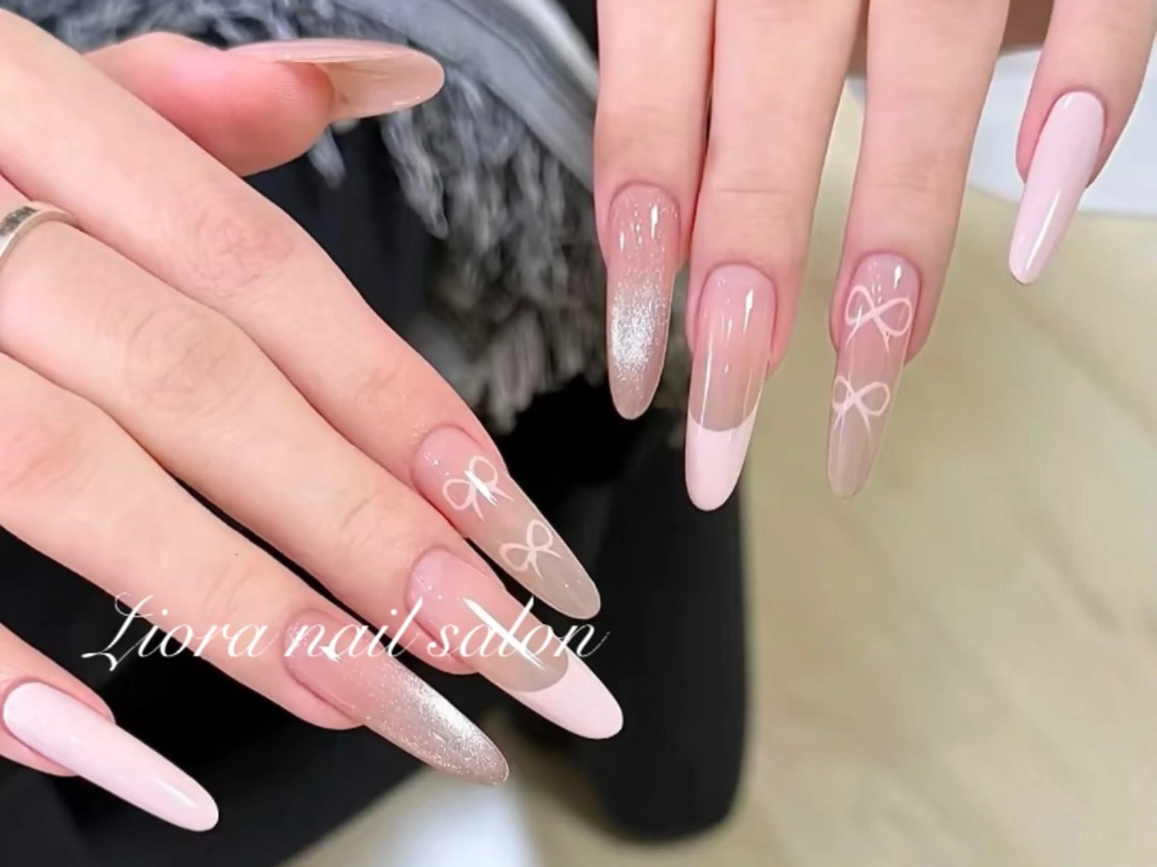 ネイル フレンチネイル ジェルネイル ガーリー グラデーション キラキラネイル ハンドネイル Liora nail 1のネイルデザイン