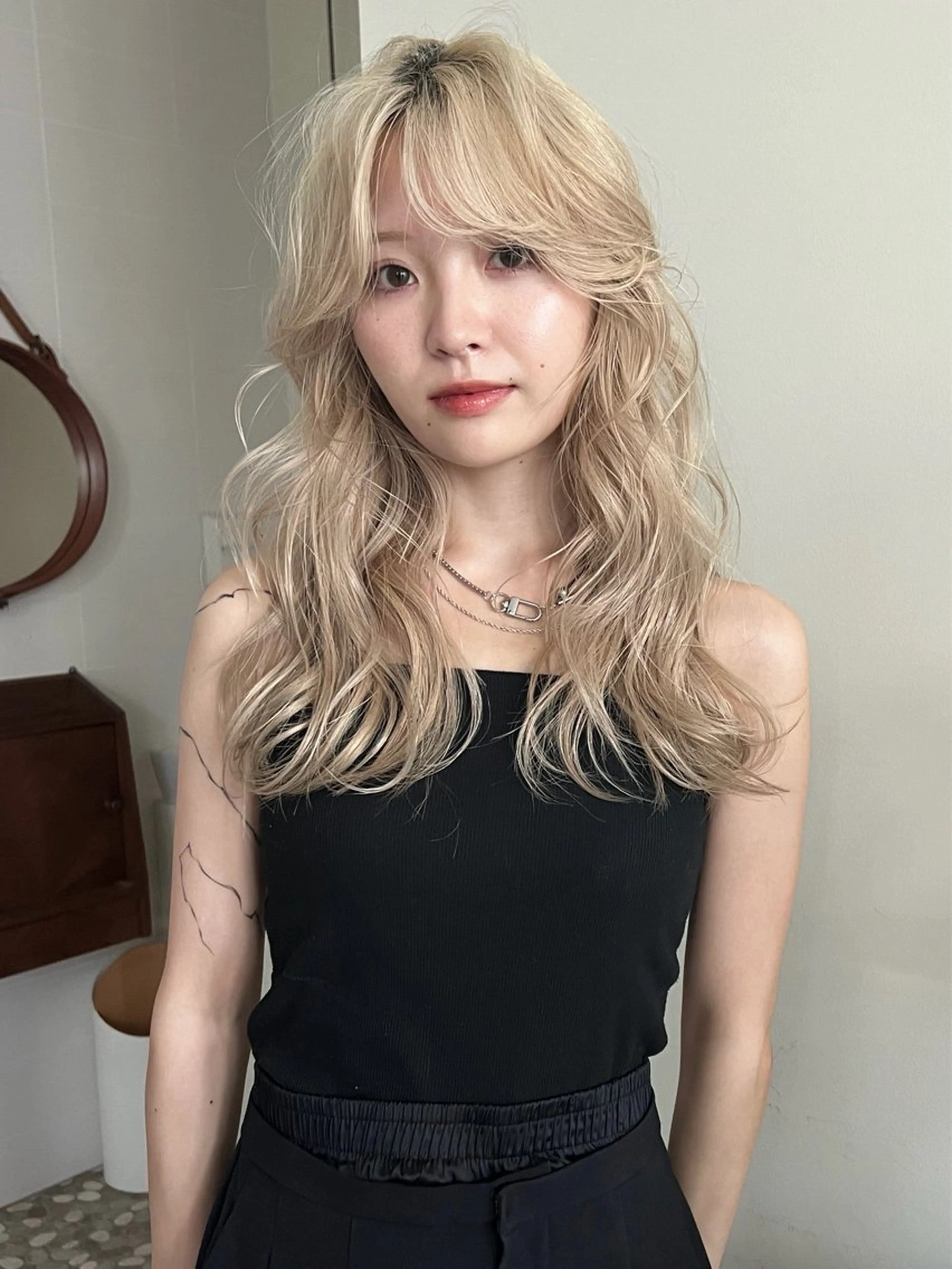 セミロング カラー ヘアカラー 小林 美咲のヘアスタイル