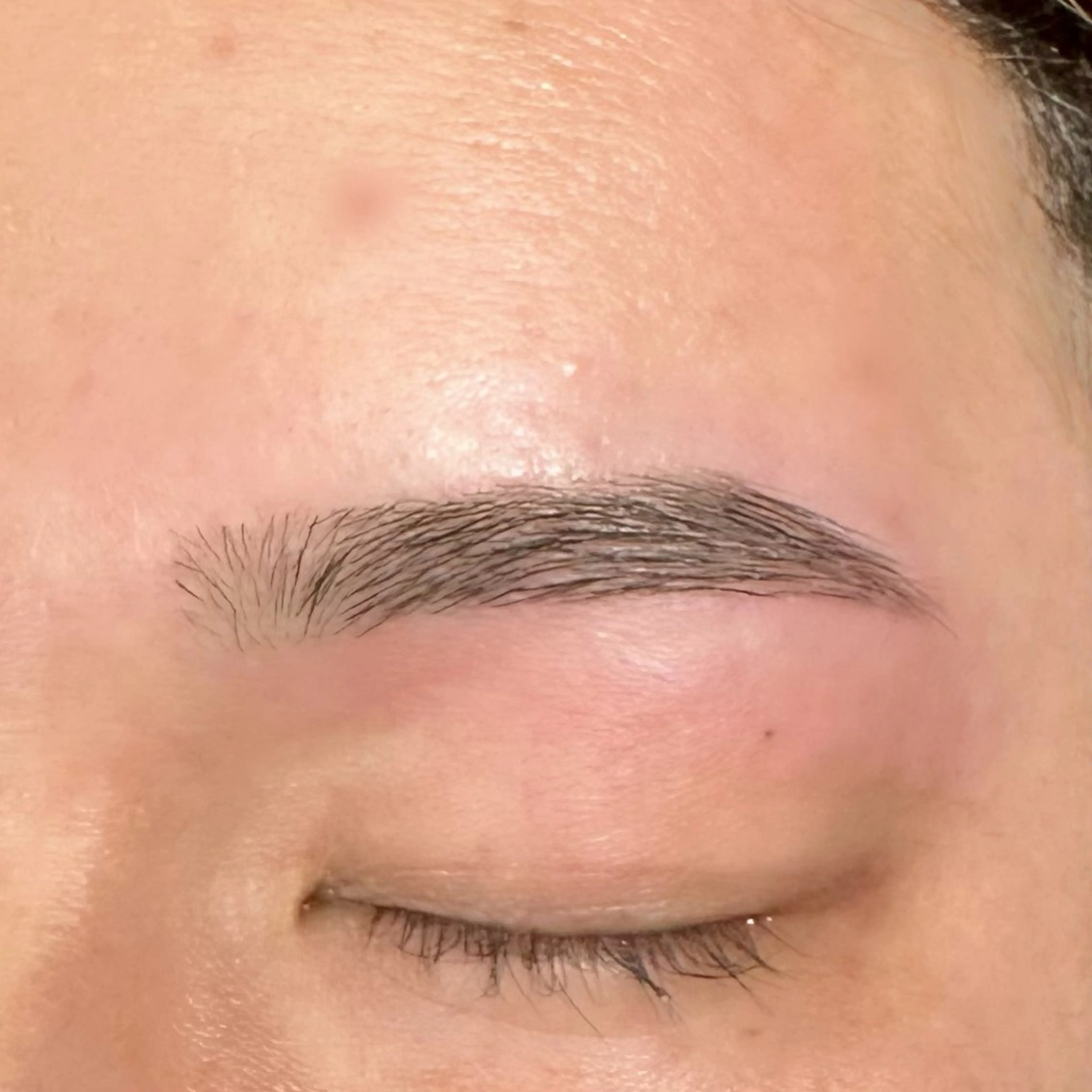 メンズ アイブロウ メンズアイブロウ ワックス脱毛 眉カット その他(アイブロウ) MOON.所属・アイブロウ専門サロン MOON.の眉毛・アイブロウイメージ