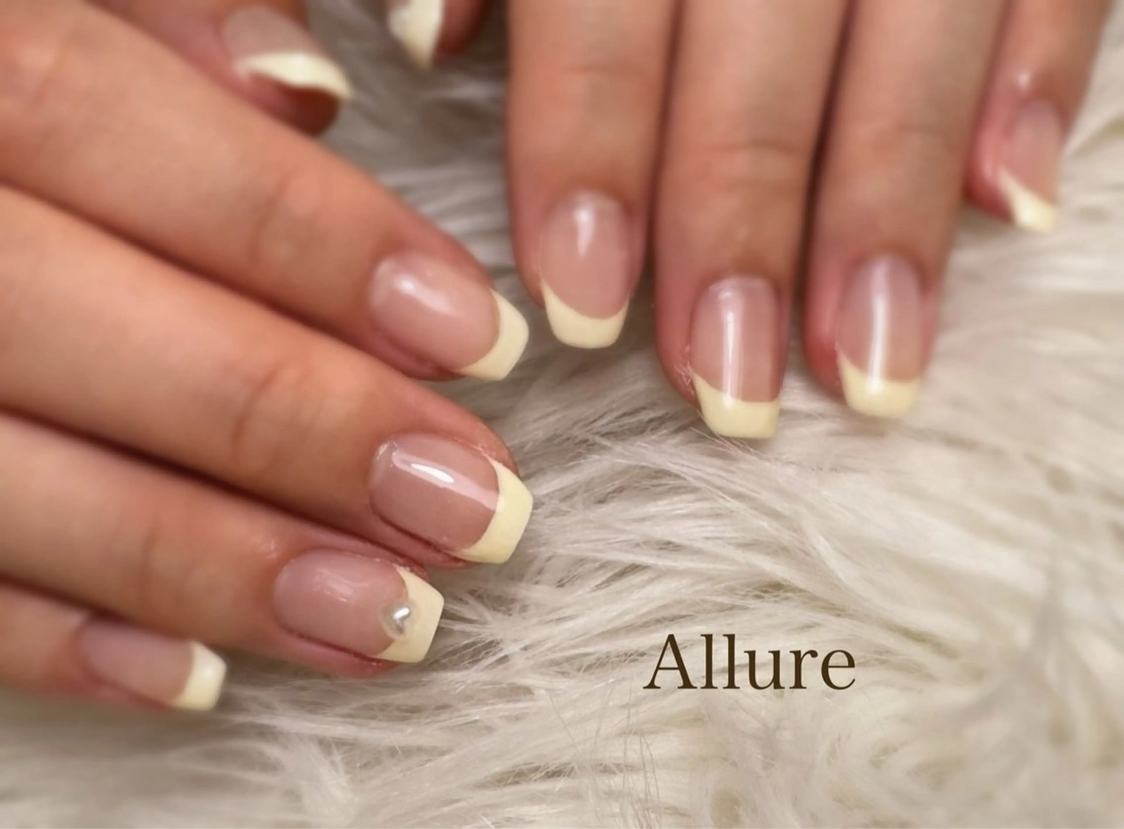 ネイル Allure Yuuのネイルデザイン
