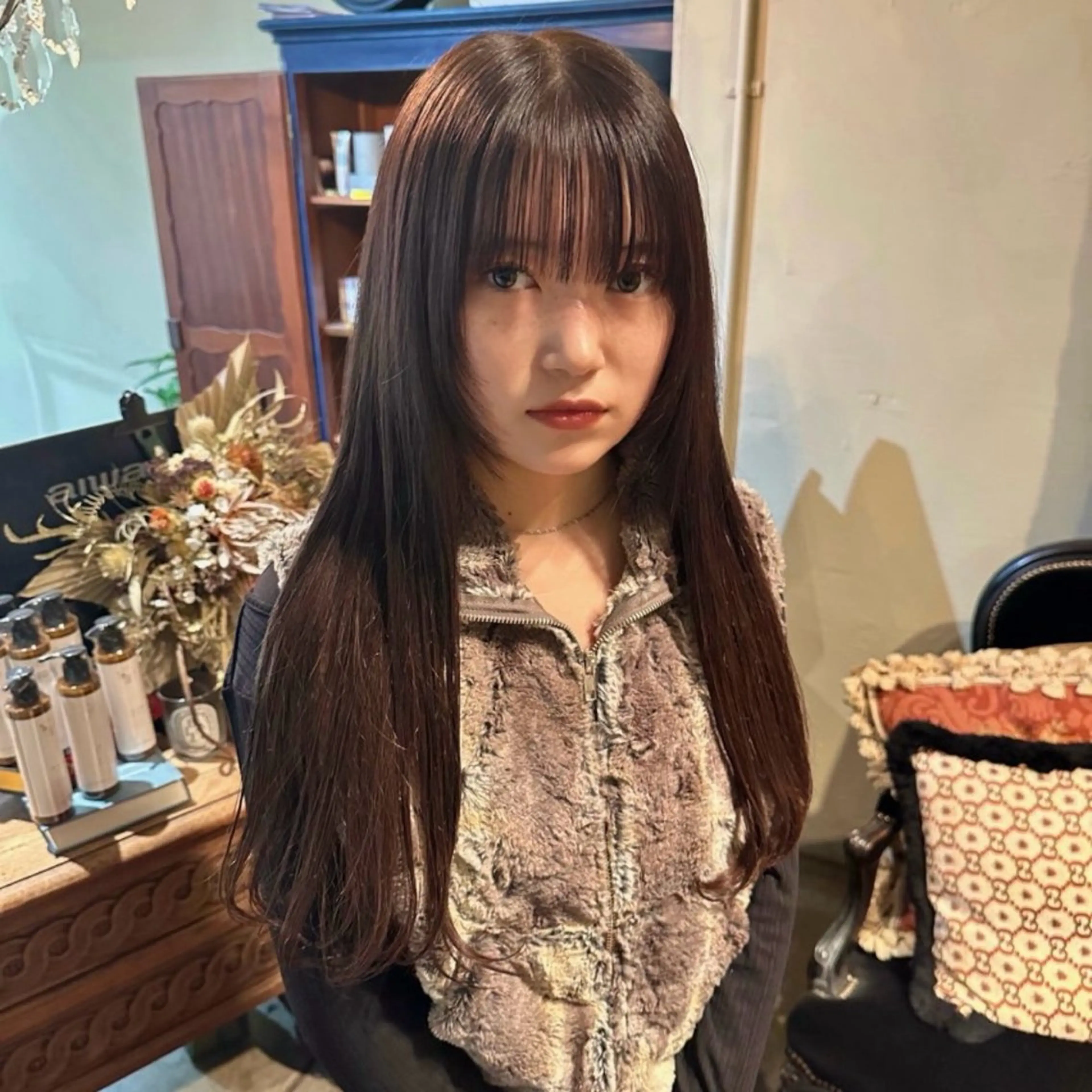 ショート カラー もりやま りりかのヘアスタイル