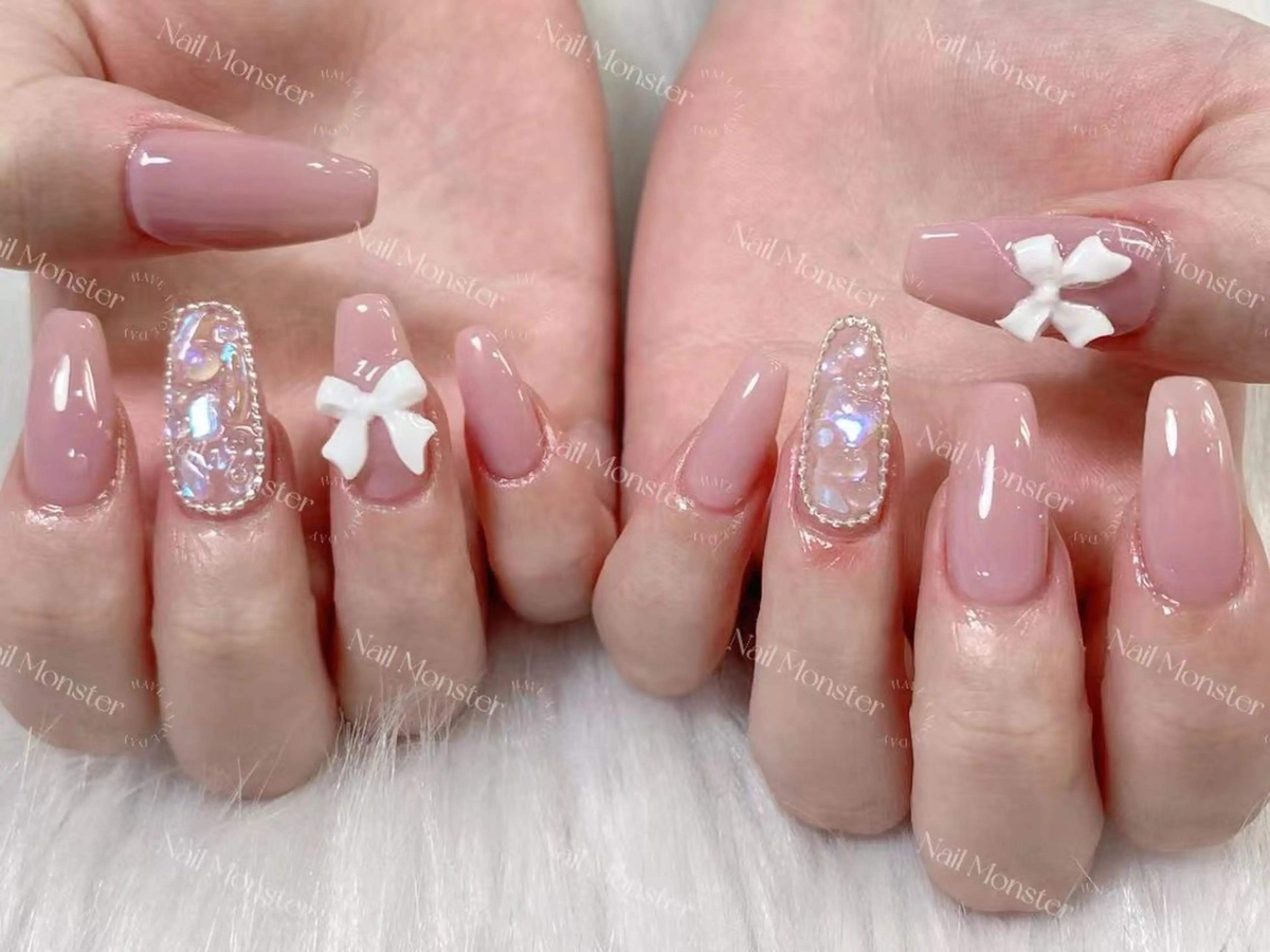 ネイル アートネイル オーロラネイル ガーリー キラキラネイル 韓国ネイル ハンドネイル DIAMOND Nail🥇のネイルデザイン
