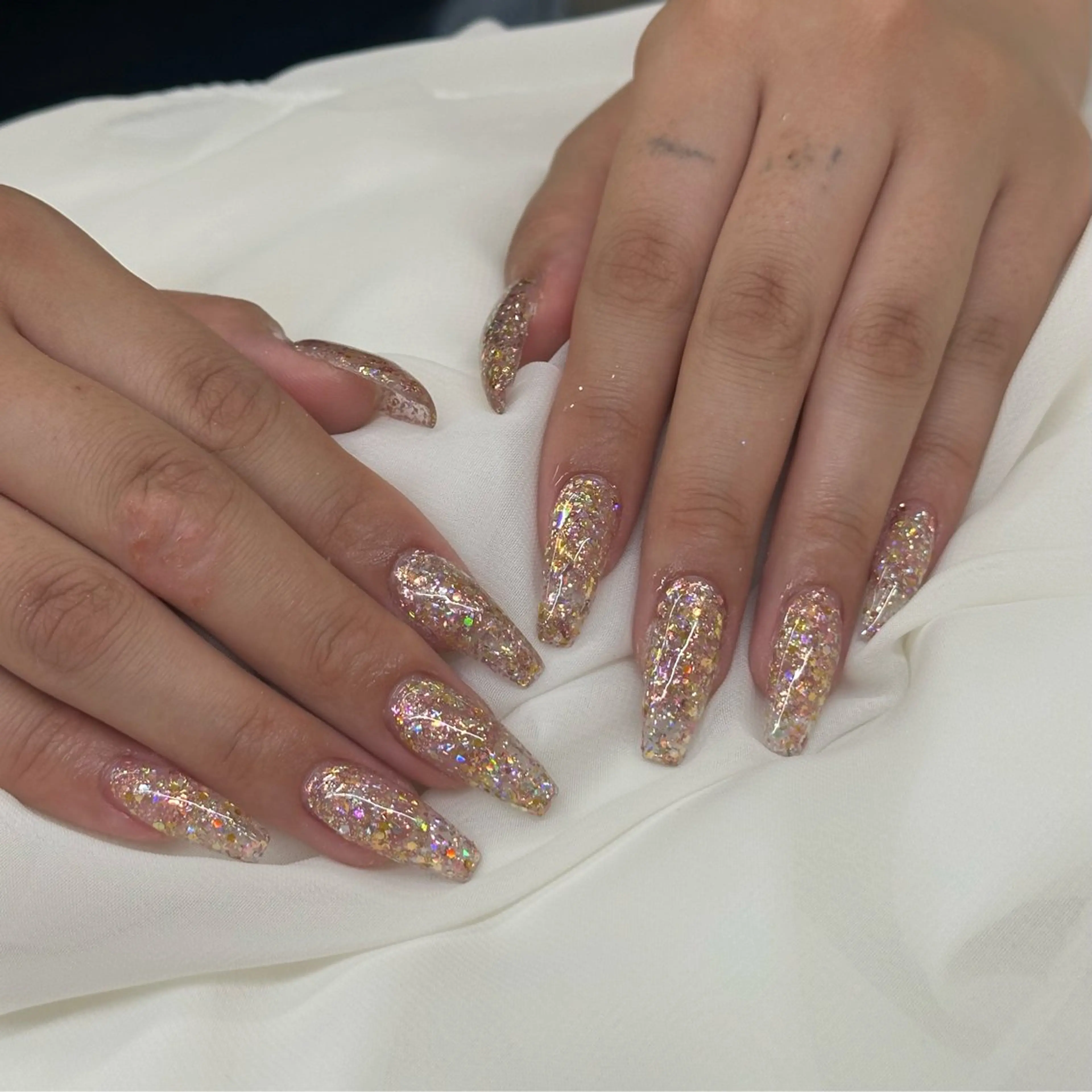 【長さだし10本】🤍ワンカラーorラメグラ※オフありの写真